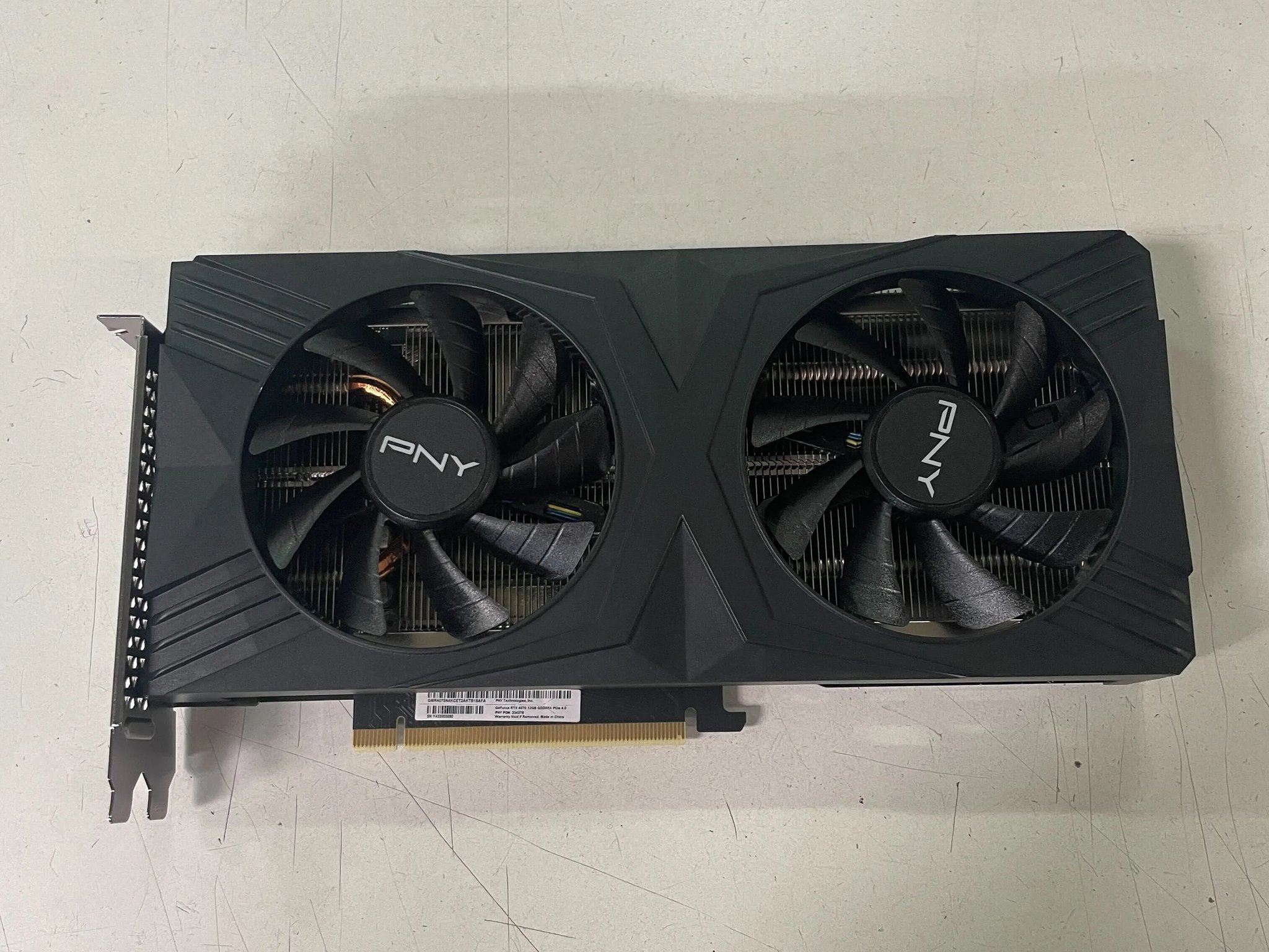 PNY RTX 4070 12GB - Y423003090