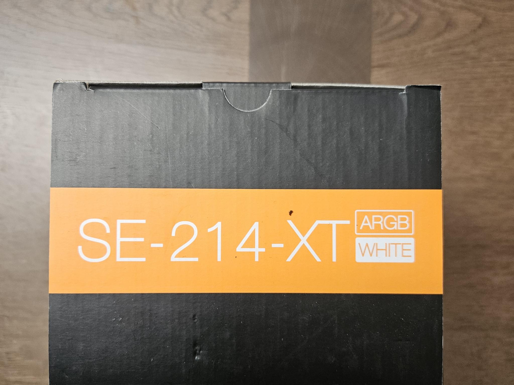 BNIB ID COOLING SE-214-XT white RGB CPU cooler