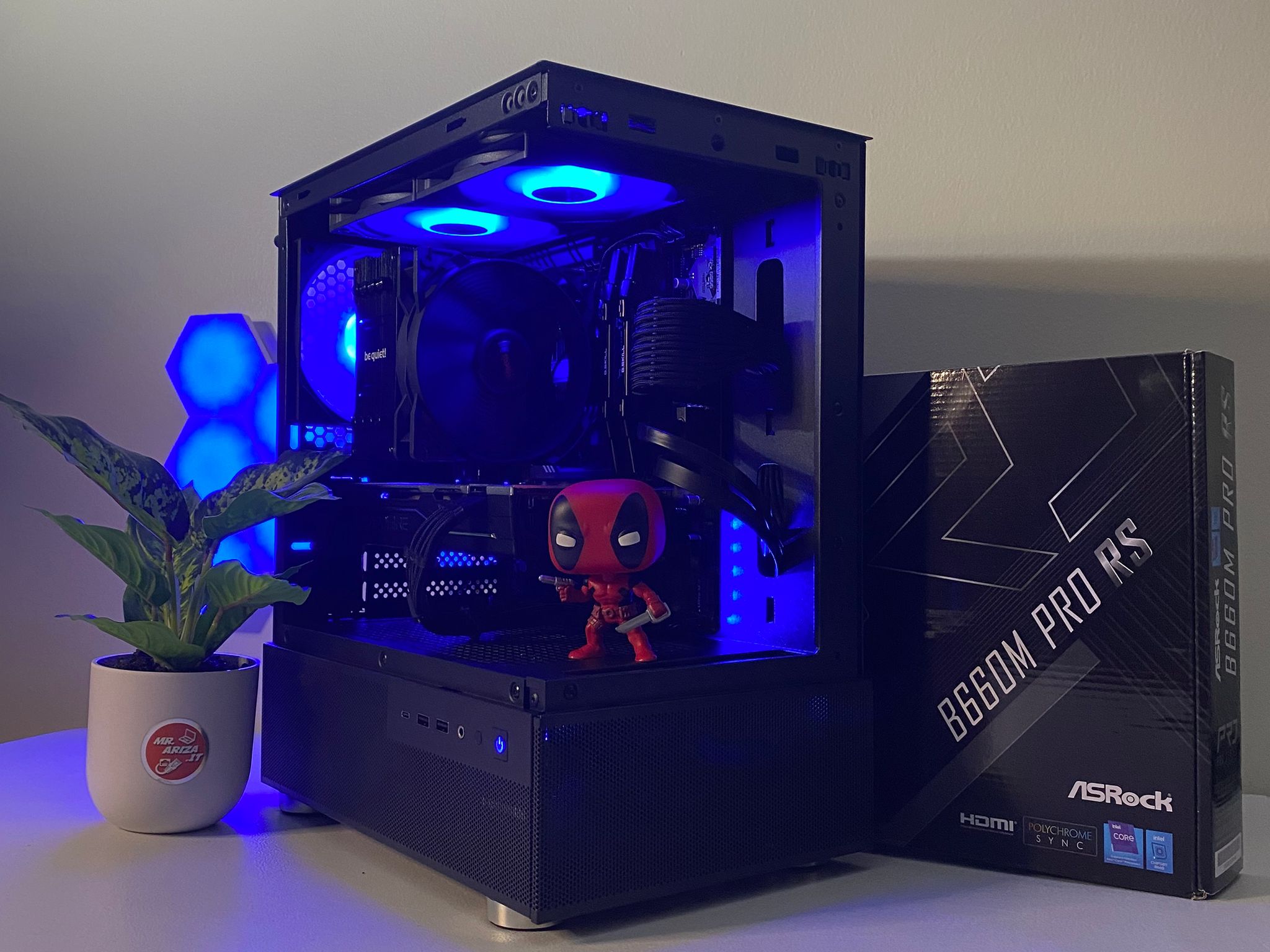 🖥️ Labor Day Sale !!!! i3 13100F / 16GB / 512GB / RX 580 8GB - Black Phoenix Gaming PC