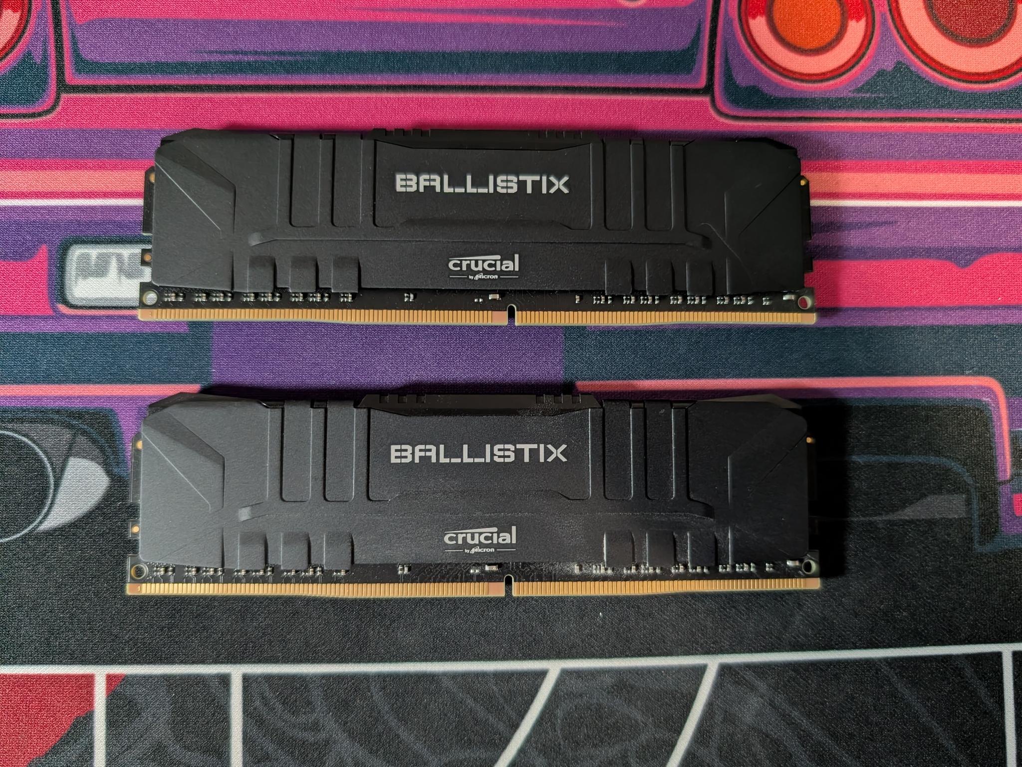 Crucial Ballistix 16GB (2x8GB) DDR4 3200 CL16 RAM