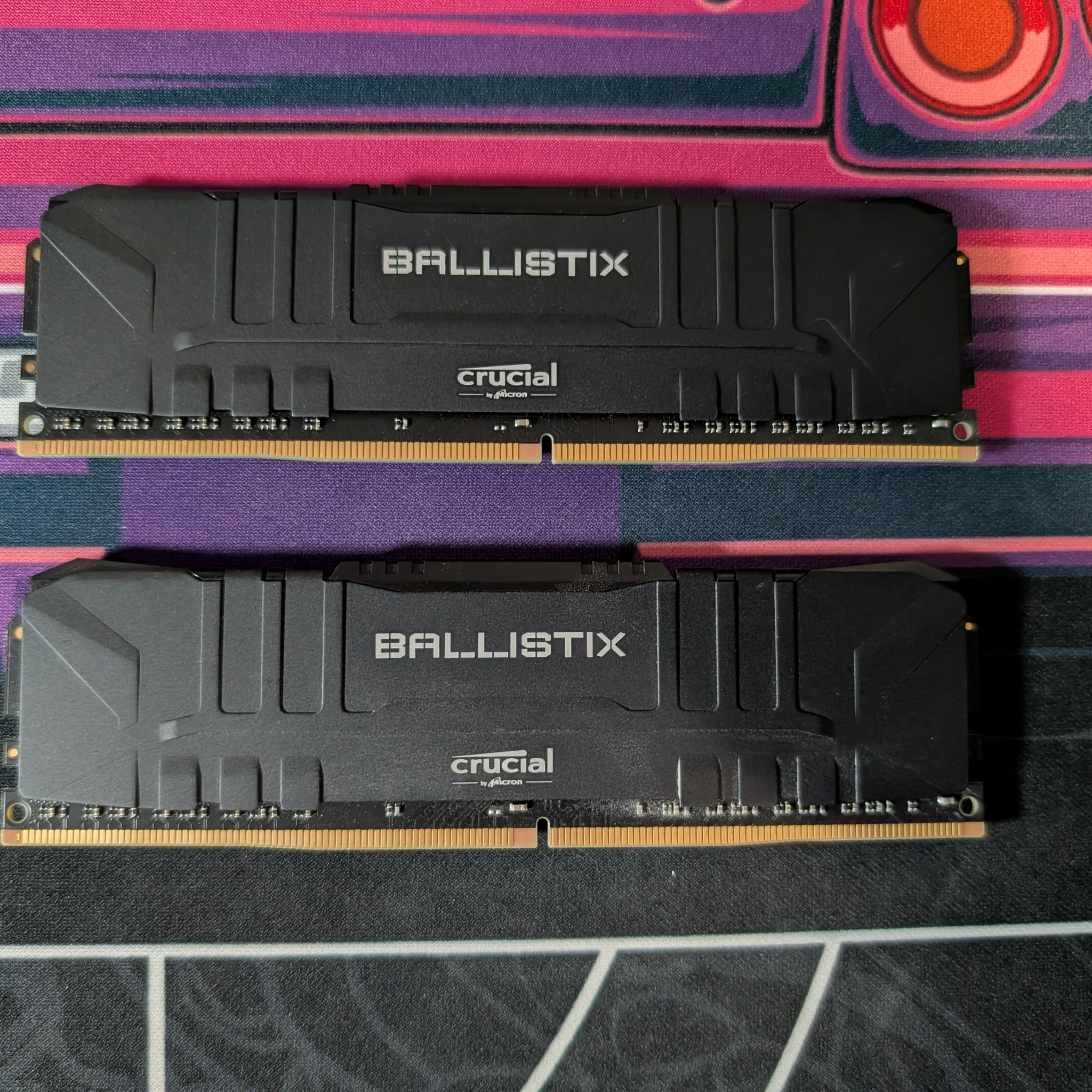 Crucial Ballistix 16GB (2x8GB) DDR4 3200 CL16 RAM