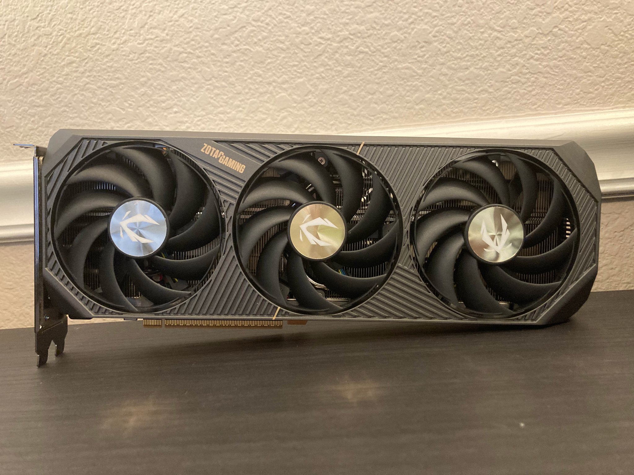 Zotac GAMING SOLID OC GeForce RTX 5070