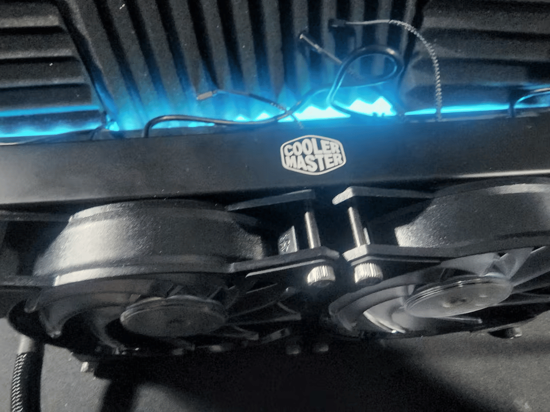 Cooler Master ML240L V2 w/ missing mounting hardware & RGB hub