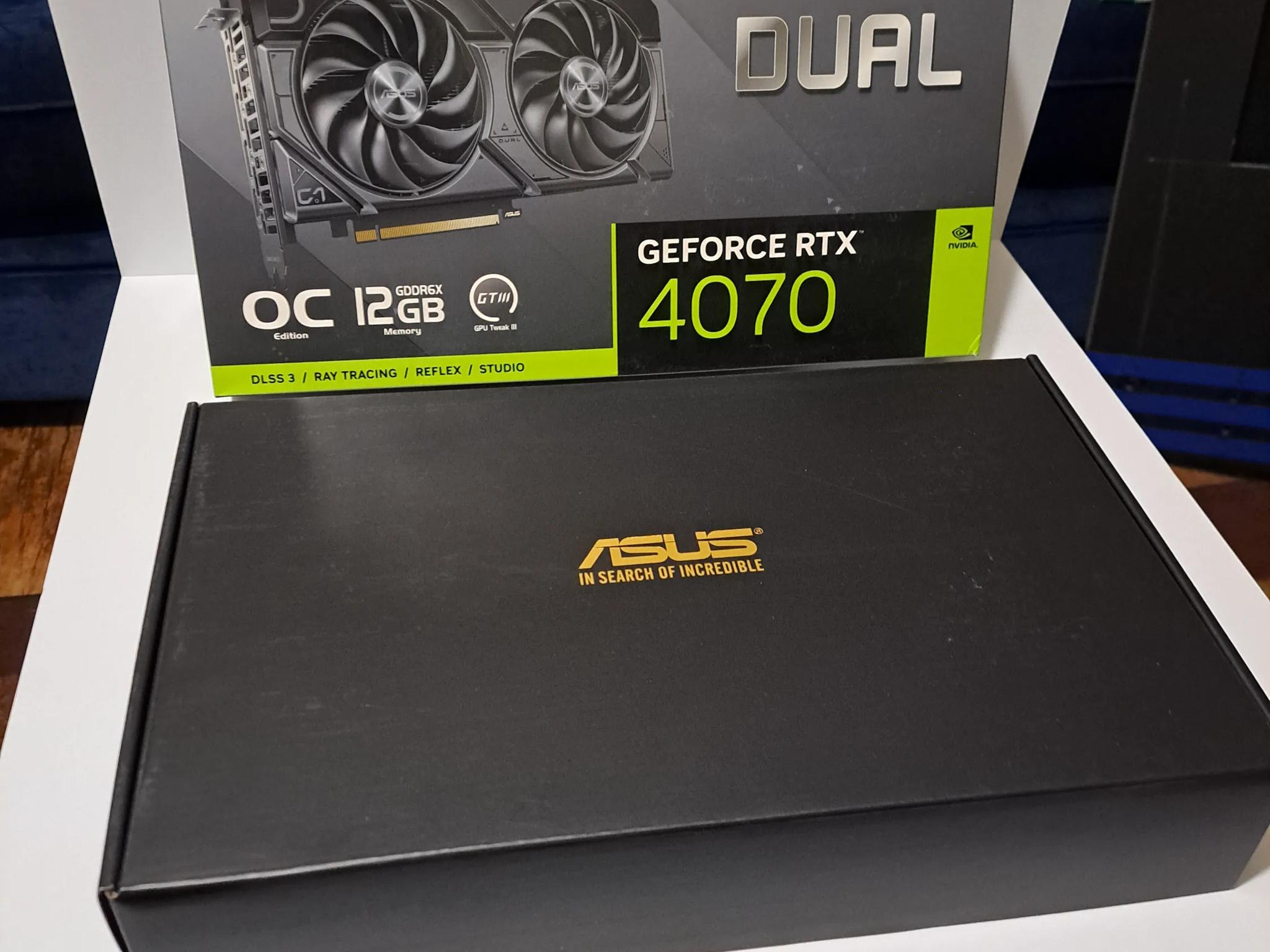 Asus Dual GeForce RTX 4070 OC EVO GPU