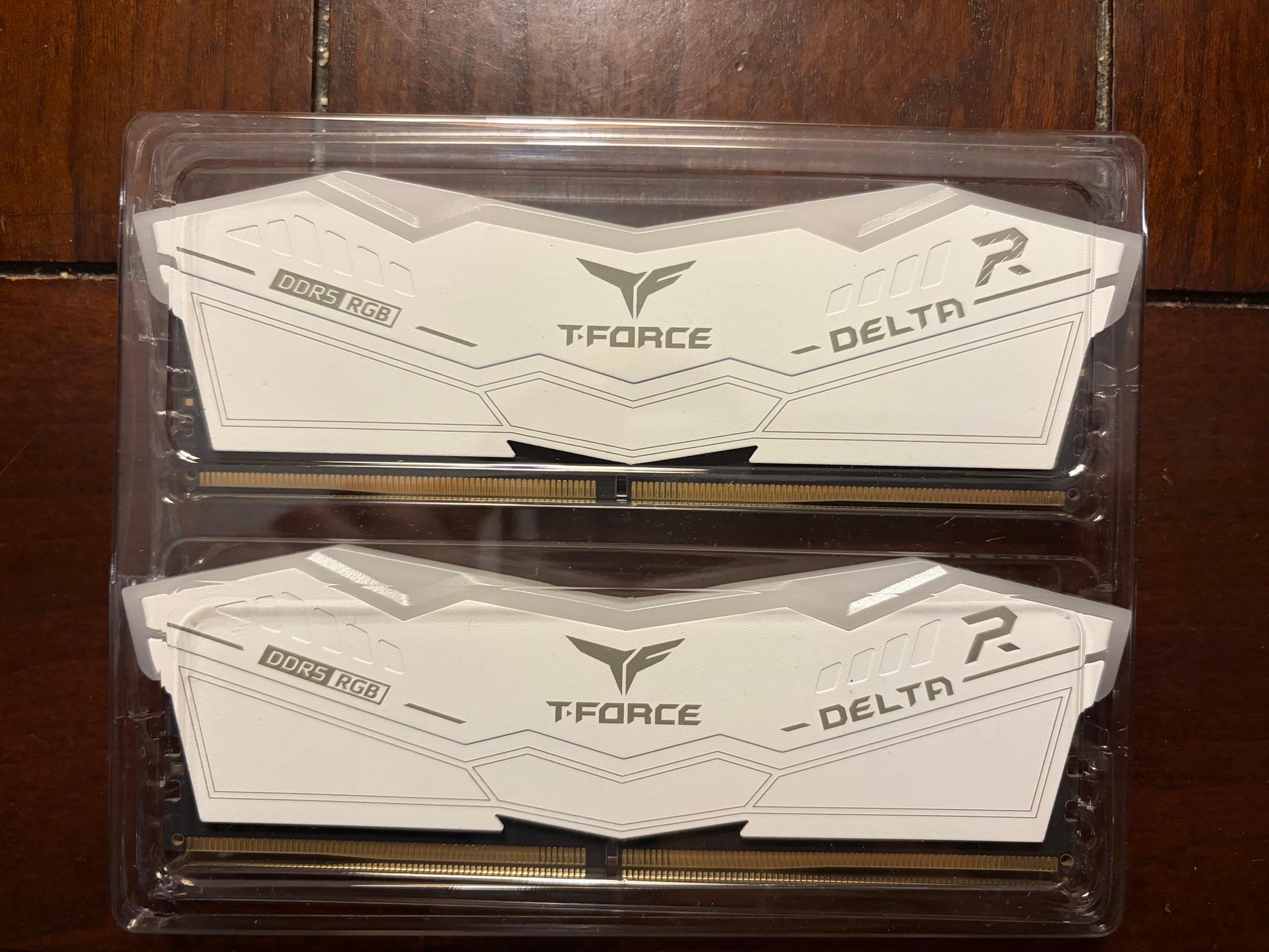 TEAMGROUP T-Force Delta RGB DDR5 32GB DDR5-6000 (2x16GB) - Image 1