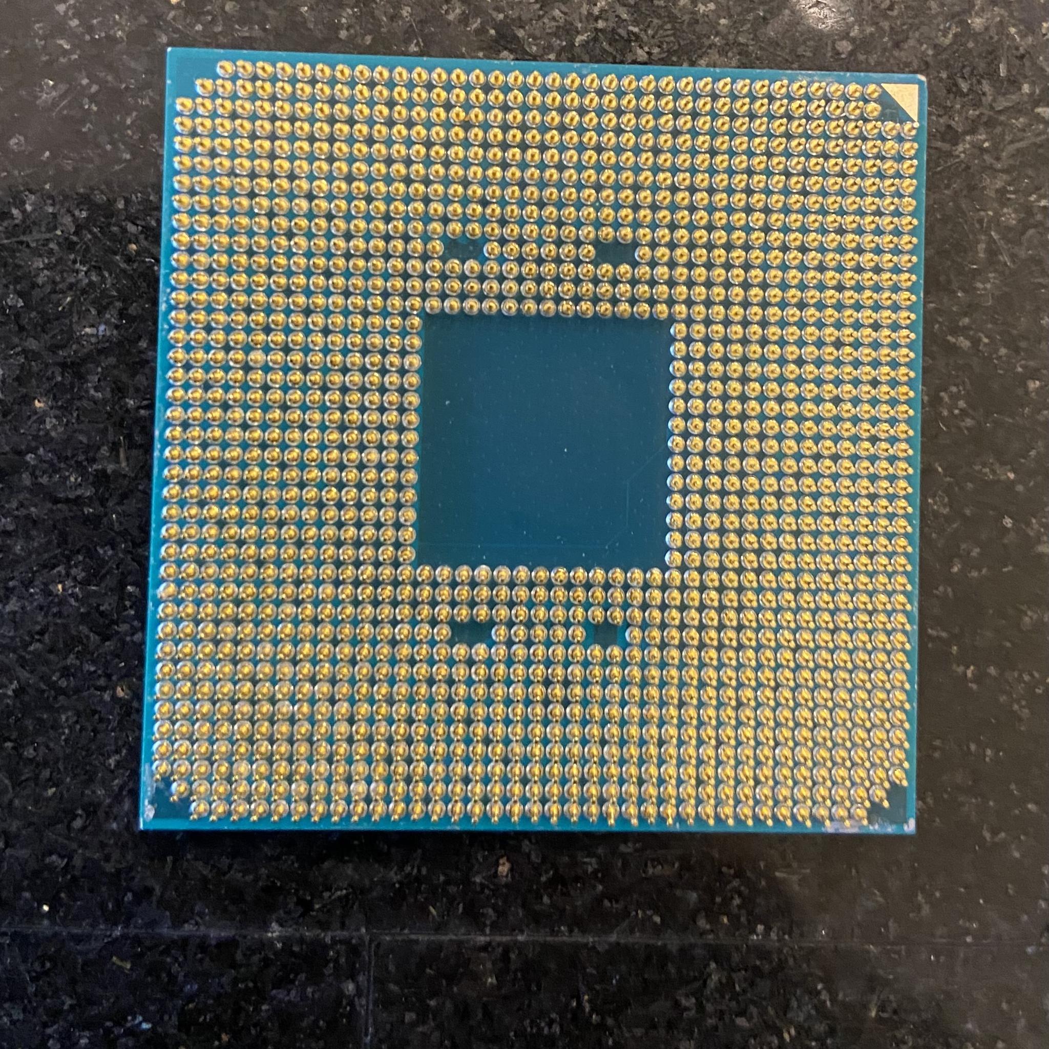 (2) Ryzen 5 2600 CPU's w/ Wraith Stealth Cooler