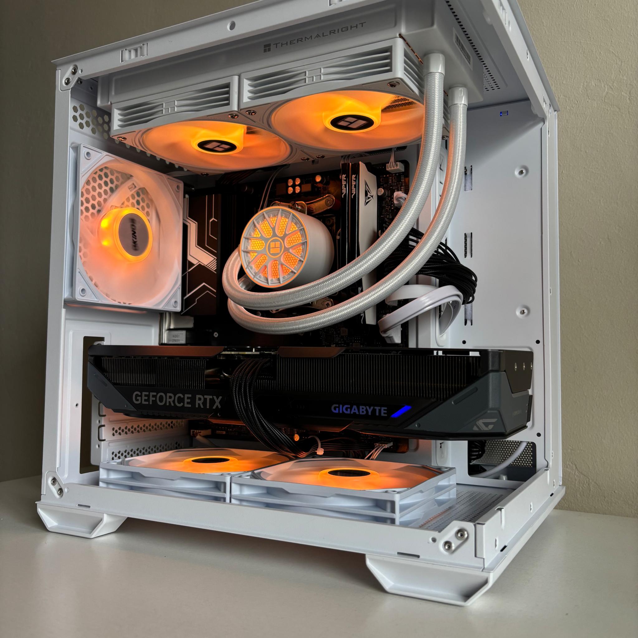 RTX 5070 | Ryzen 5 9600x | 32GB DDR5 | 1 TB NVME | 850w Gaming/Streaming PC