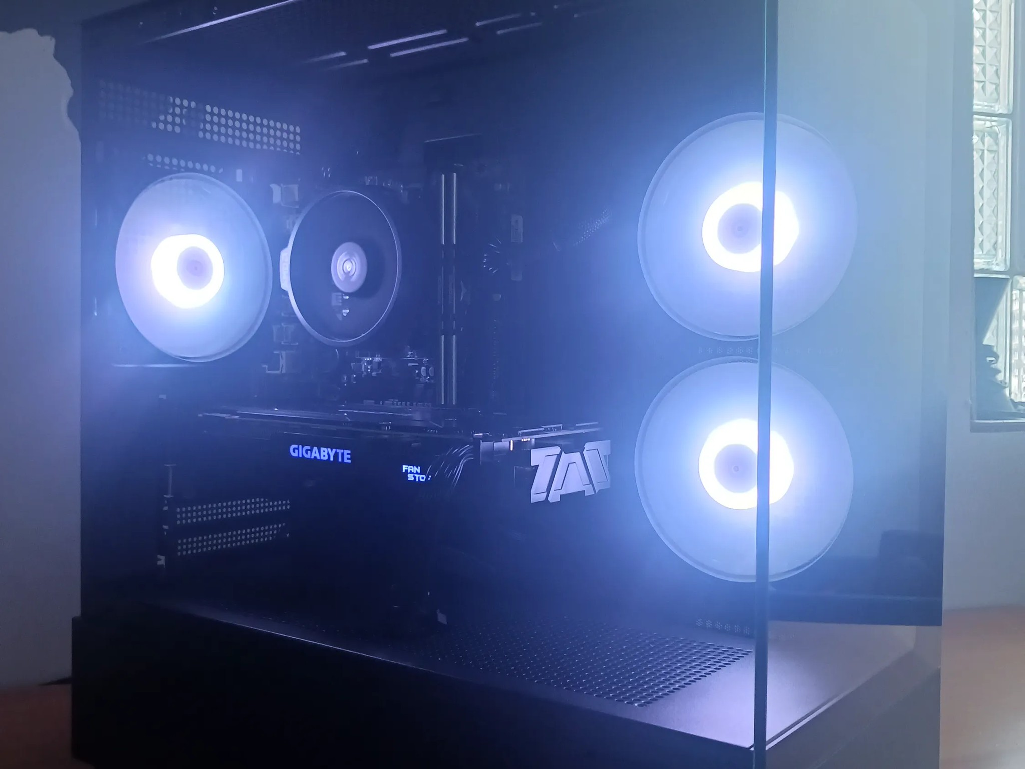 Budget Gaming PC! Ryzen 5 3600 - GTX 1070 - 16 GB DDR4 RAM