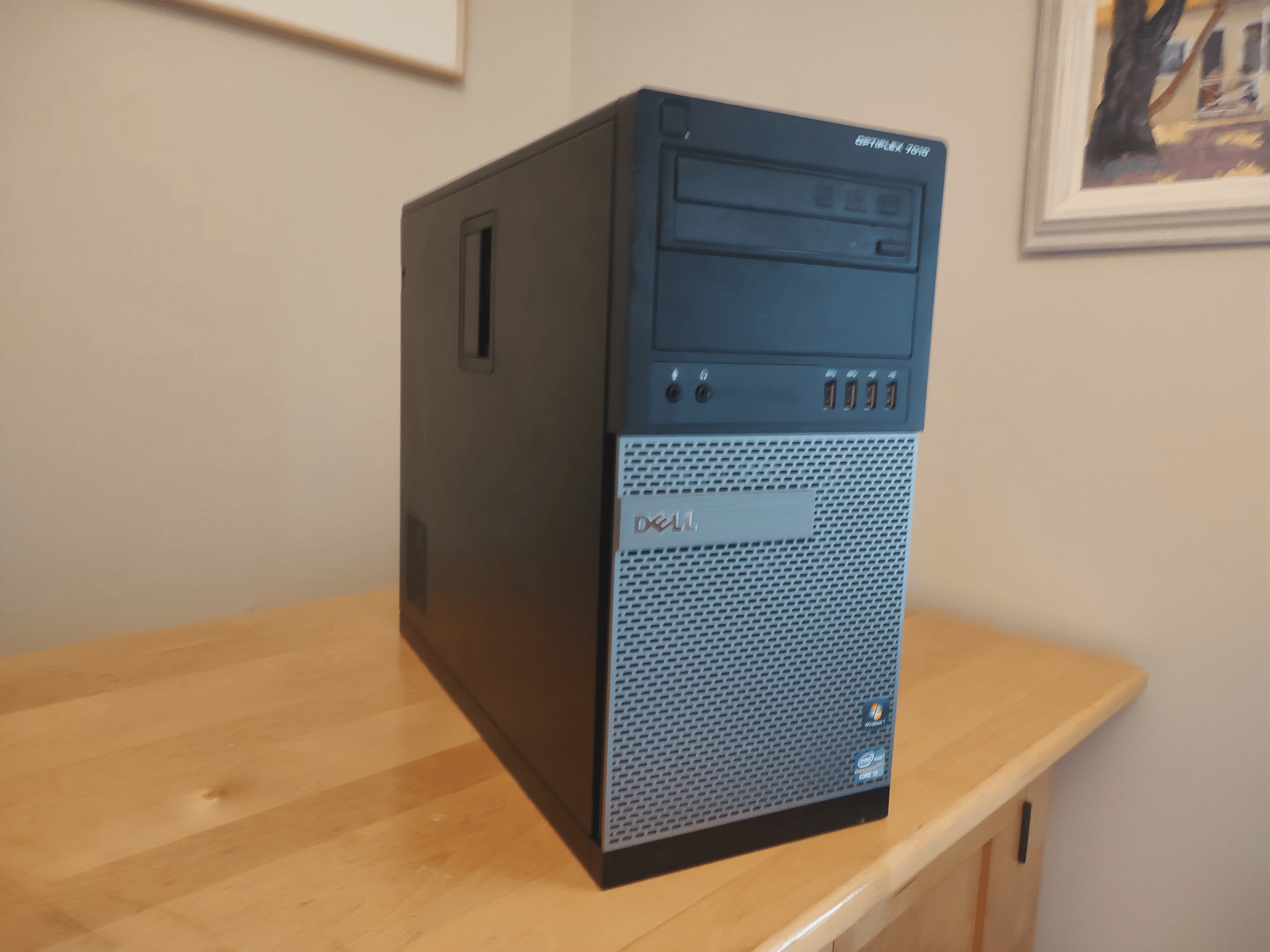 Entry Level Gaming PC - Core i5 8gb RAM RX 560 4gb 256gb SSD + 500gb HDD