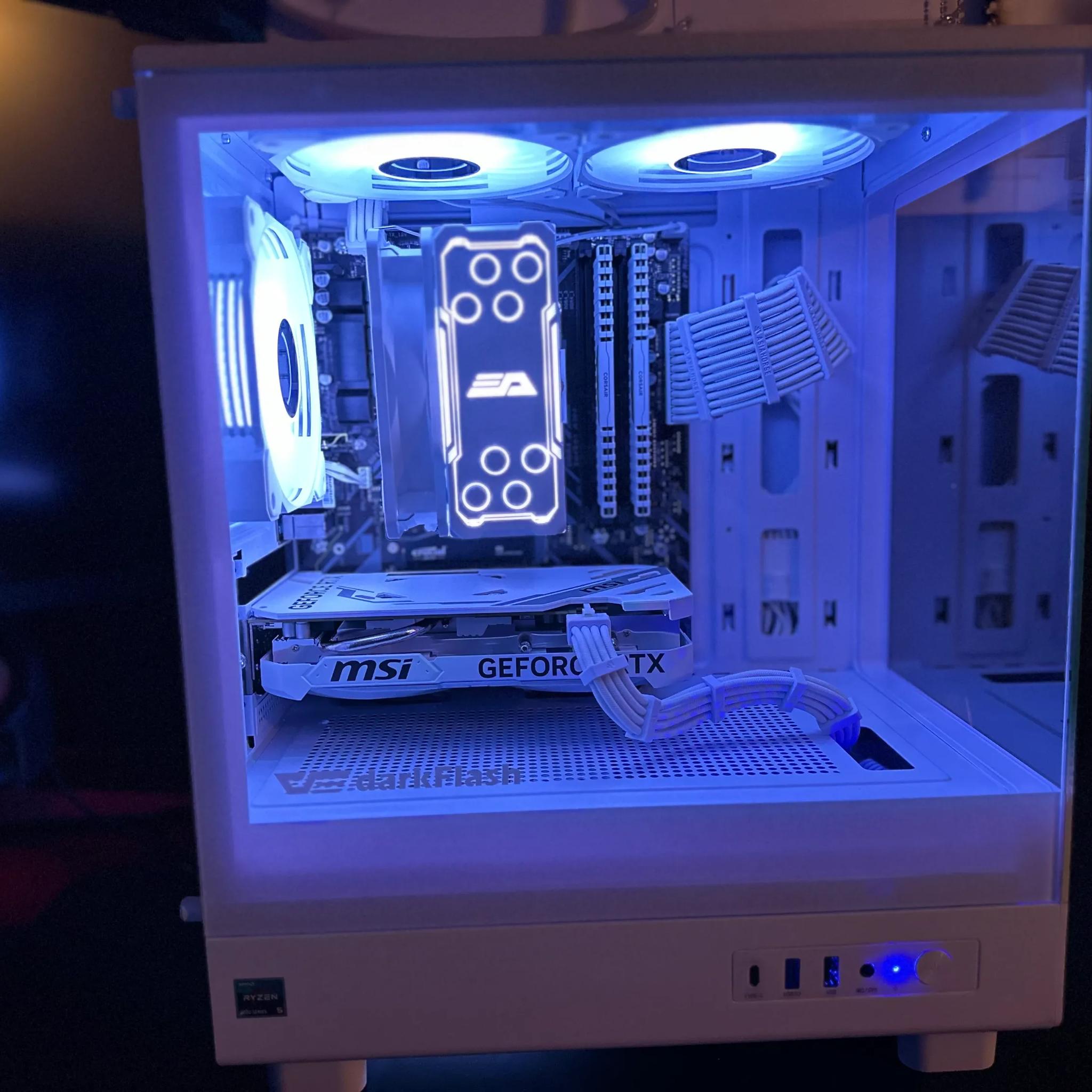 🔥WHITE-OUT🔥RYZEN 5 5600x MSI Ventus RTX 4060 OC Edition 32gb Ram 1TB M.2 SSD🔥 650w Gold R PSU🔥