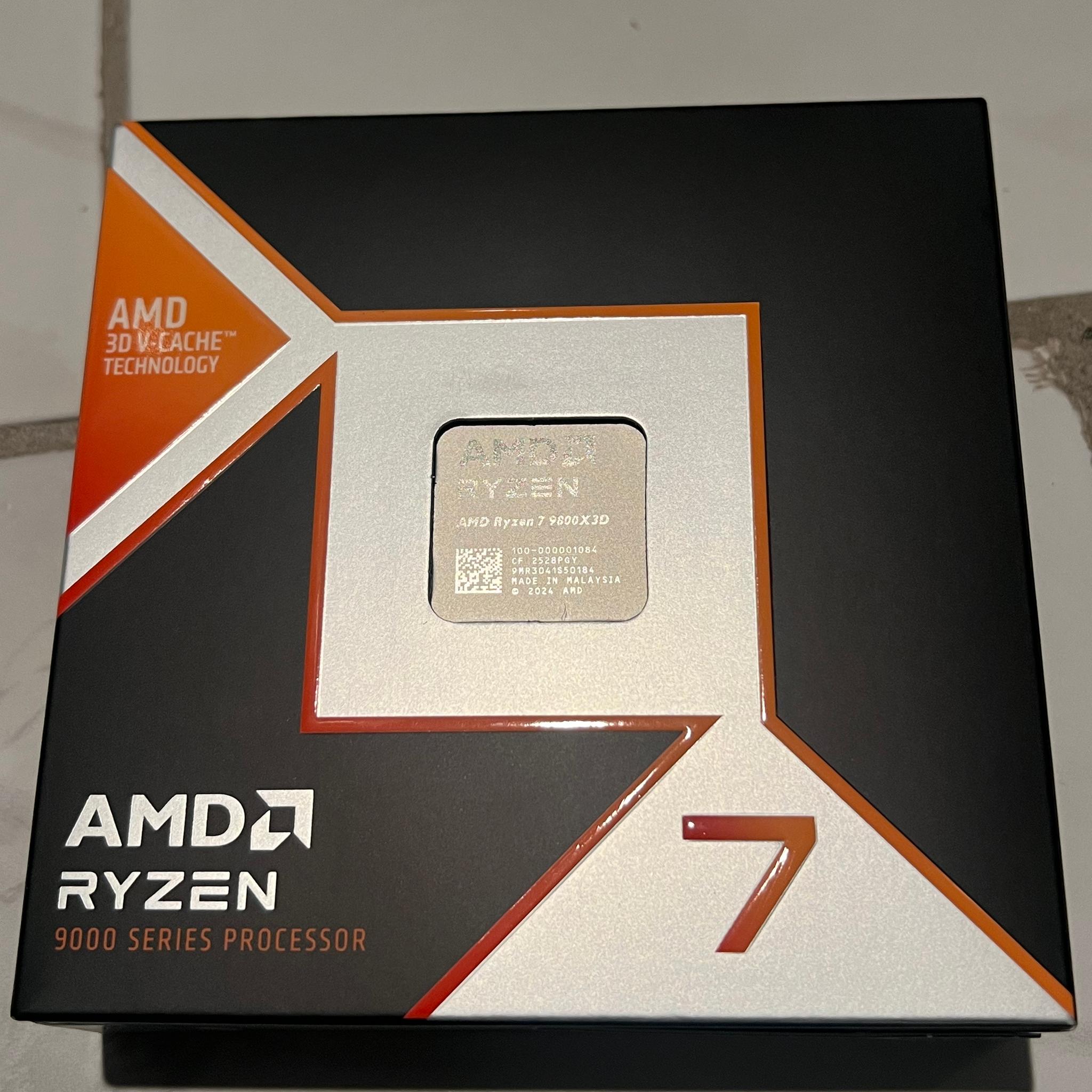 NEW AMD Ryzen 7 9800X3D Granite Ridge AM5 4.70GHz 8-Core Boxed Processor