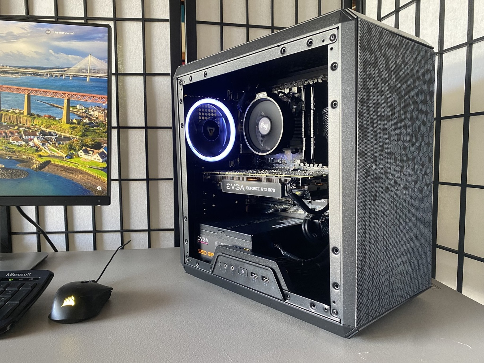 EVGA GTX 1070 SC (8gb), AMD Ryzen 5 3400g, DDR4 3000MHz 16GB (8x2), 500GB NVMe, 550W Gold