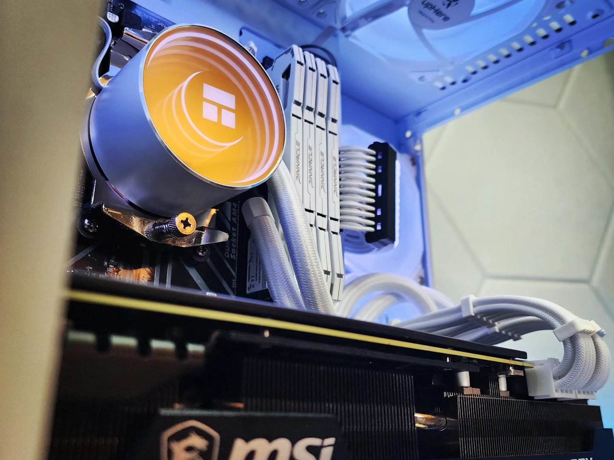 🤍🤍🤍 MSI RTX 3080 10GB // AMD Ryzen 7 5700G // Pinnacle 32GB 3600MHz