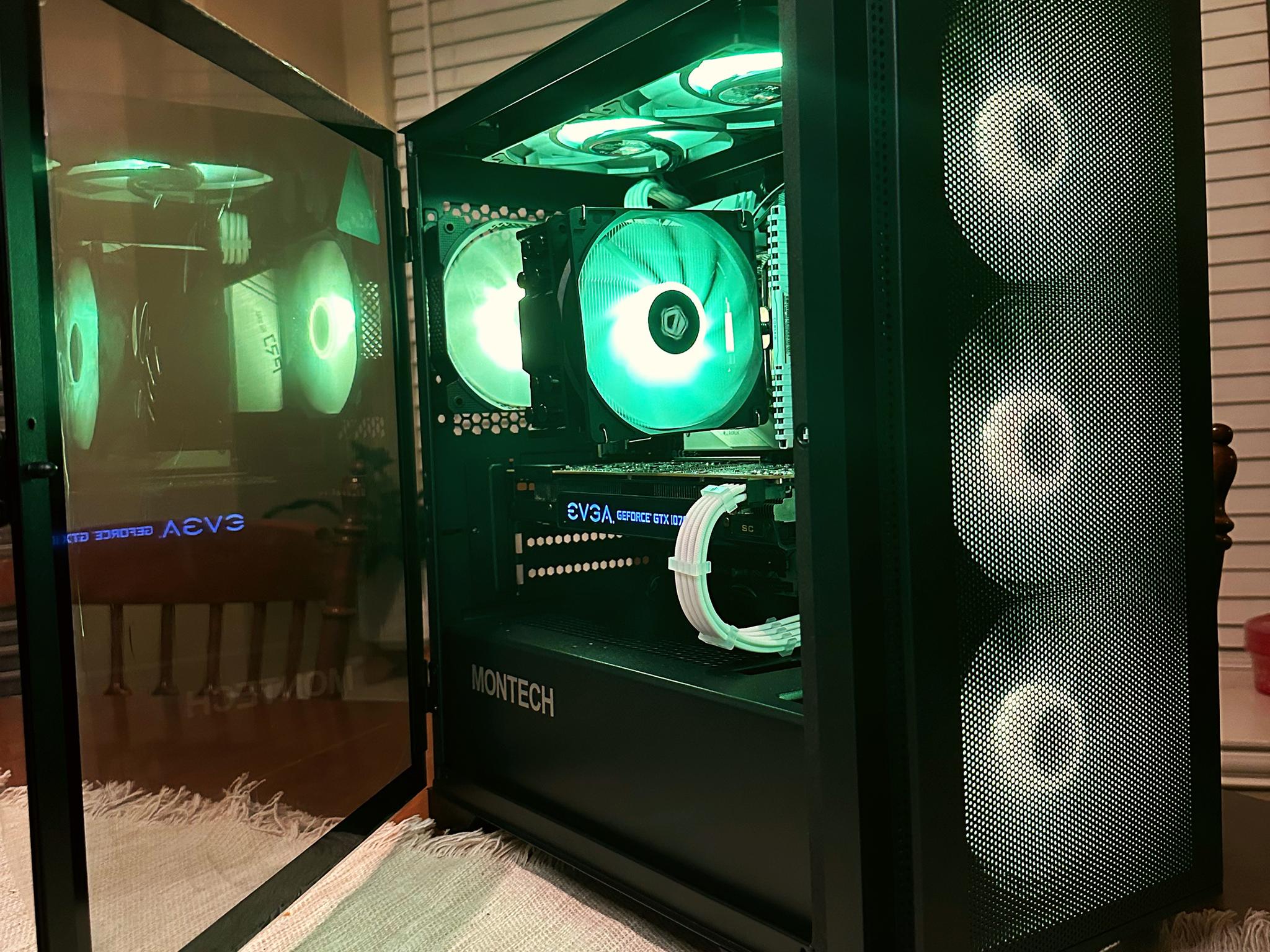 Clean Gaming PC(EVGA GTX 1070, i5-10400f, 16gb DDR4)