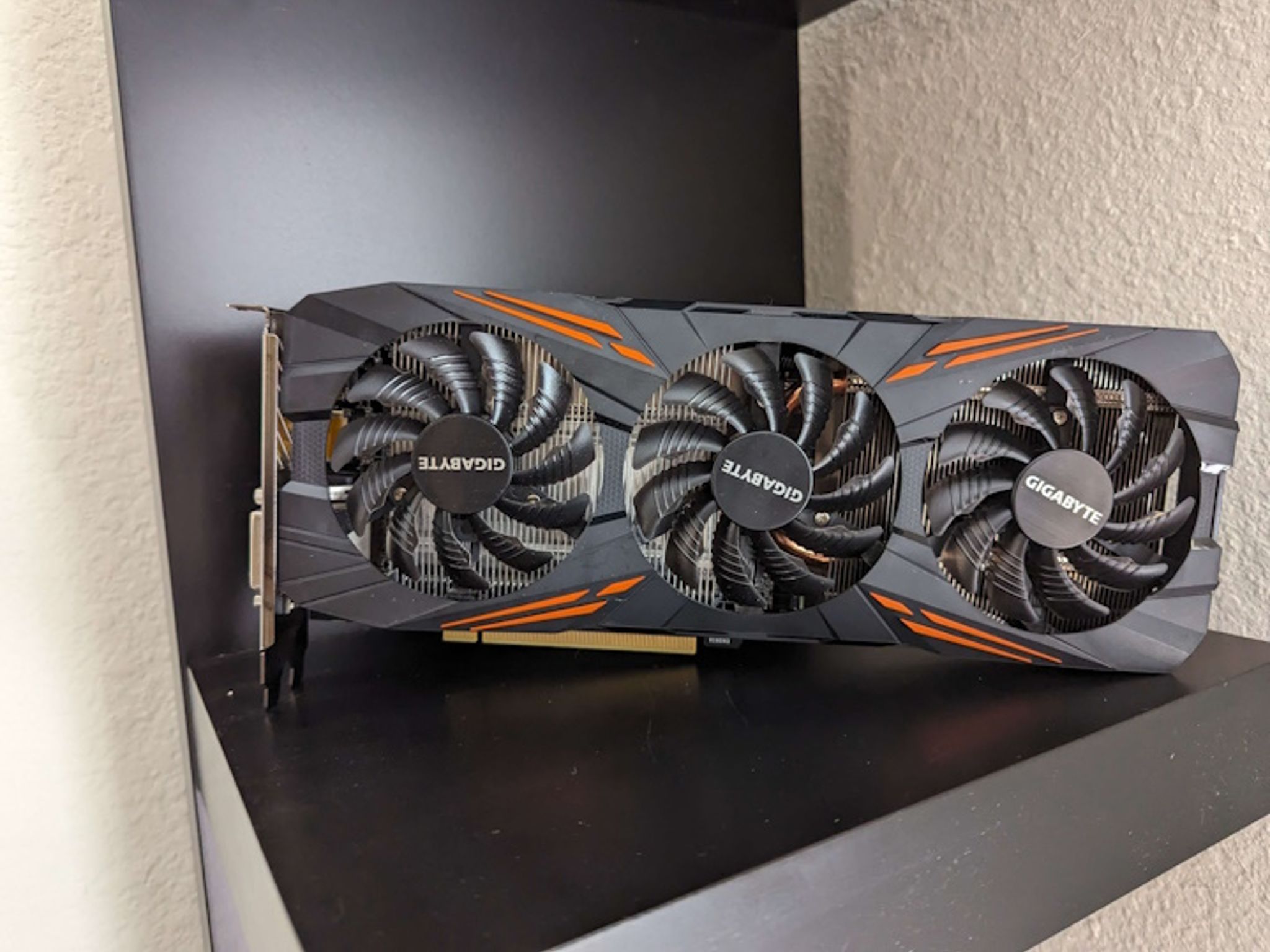 Used Gigabyte GTX 1070 Gaming 8Gb