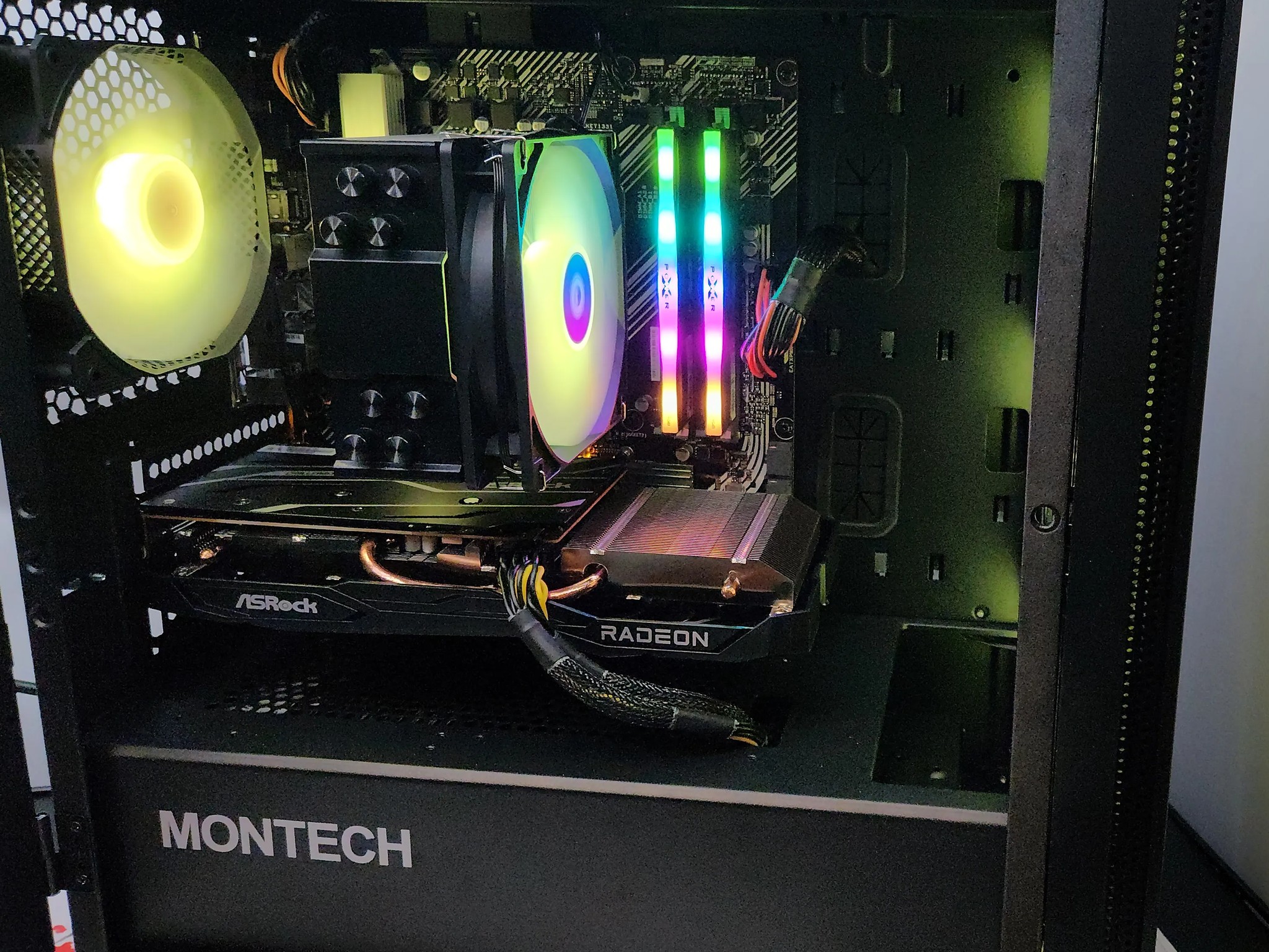 "Air 100" Gaming PC Ryzen 5 5500 / 16GB DDR4 / 1TB SSD / RX6600 8GB