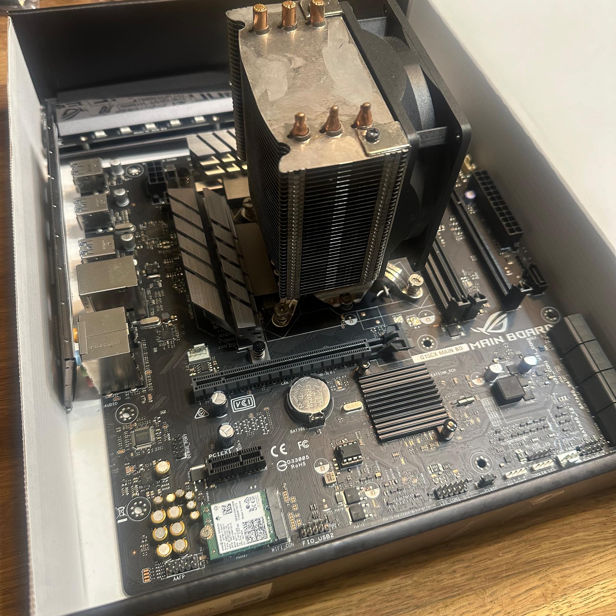 i7 9700k Unlocked - G15CX MB - Cooler Included