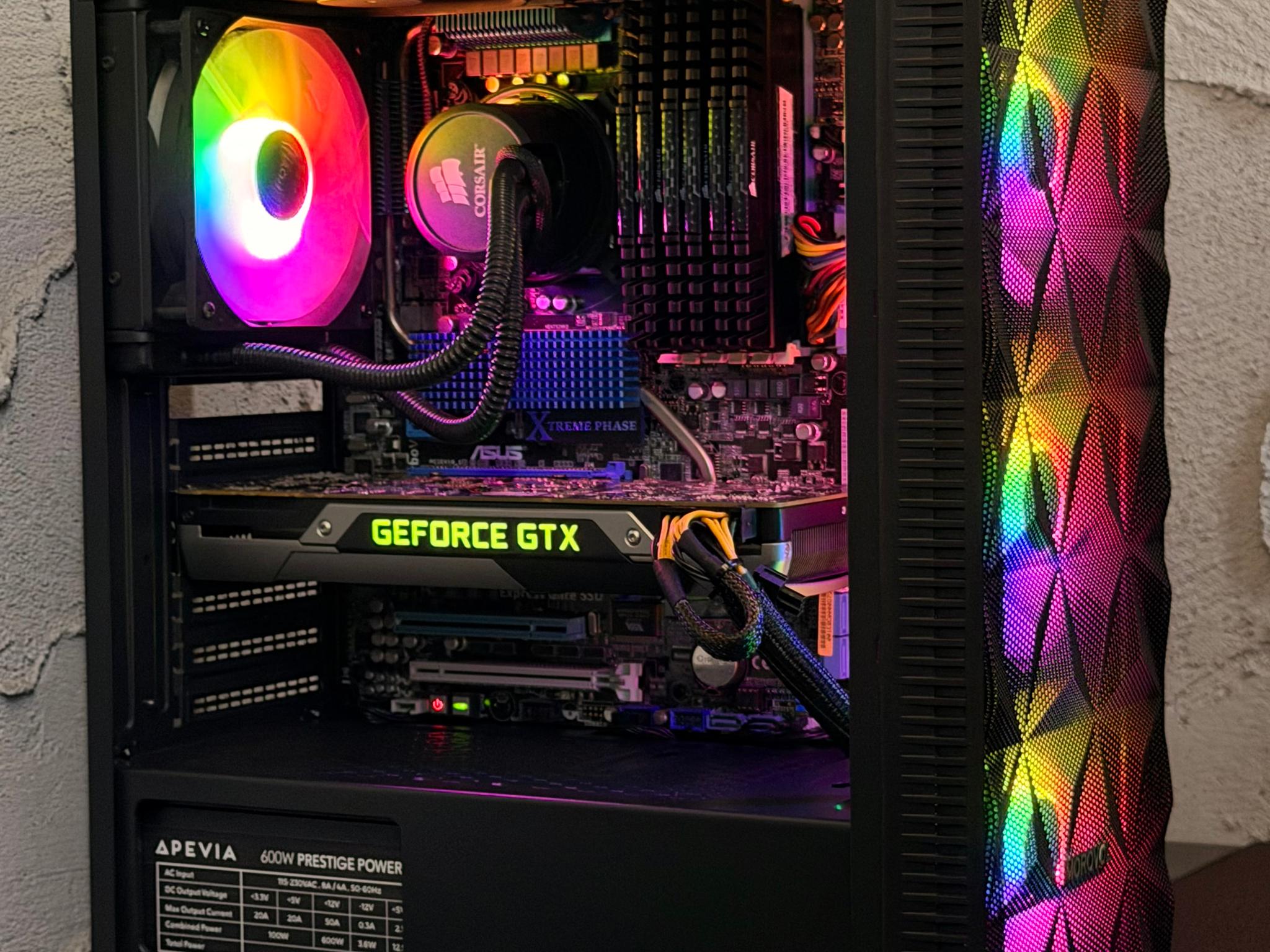 GTX 770 + i7 + 24gb RAM + 500gb SSD | Gaming PC