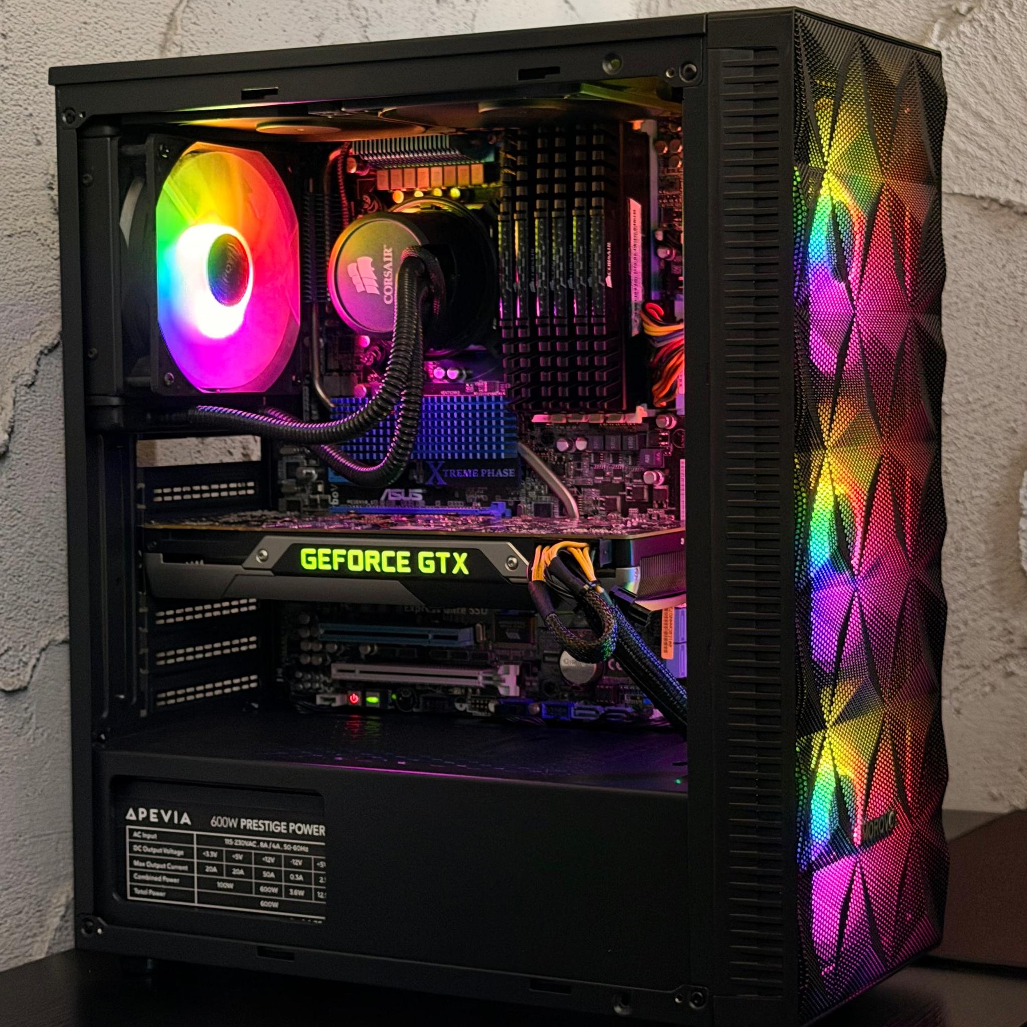 GTX 770 + i7 + 24gb RAM + 500gb SSD | Gaming PC