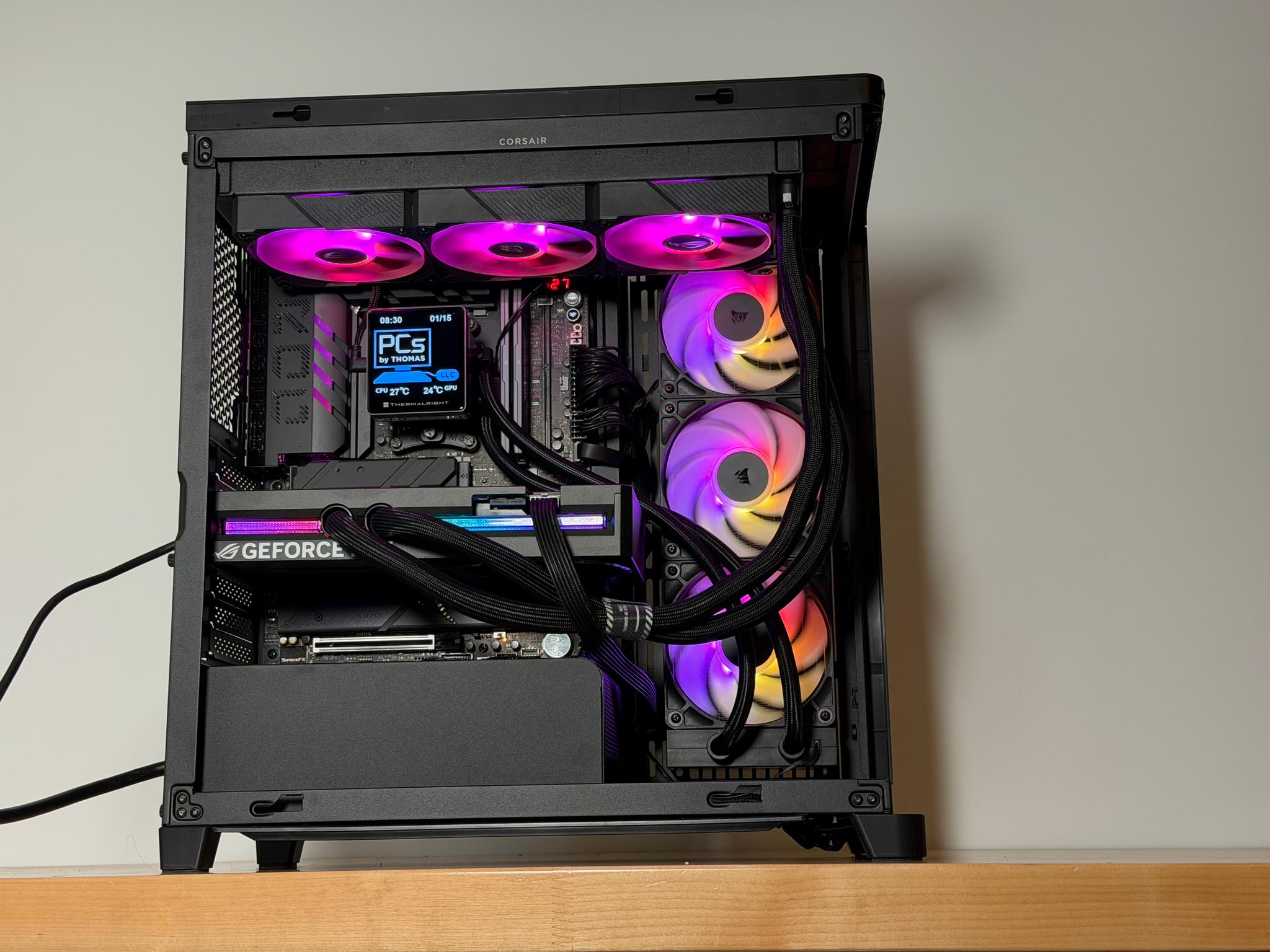 RTX 5090 Astral Liquid Cooled, Ryzen 7 9800x3d Gaming/Workstation PC