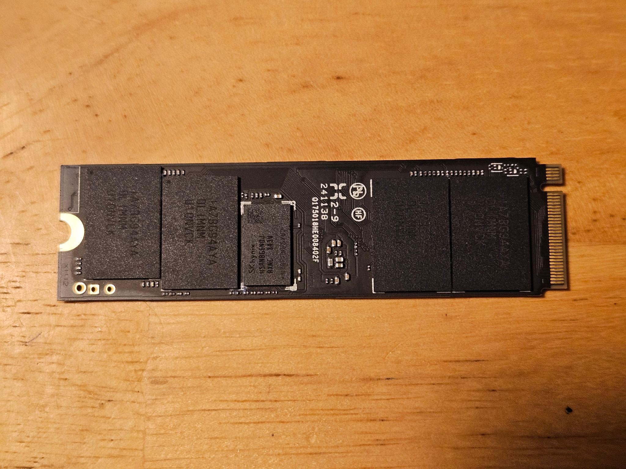 Inland Performance Plus 2TB SSD with Heatsink