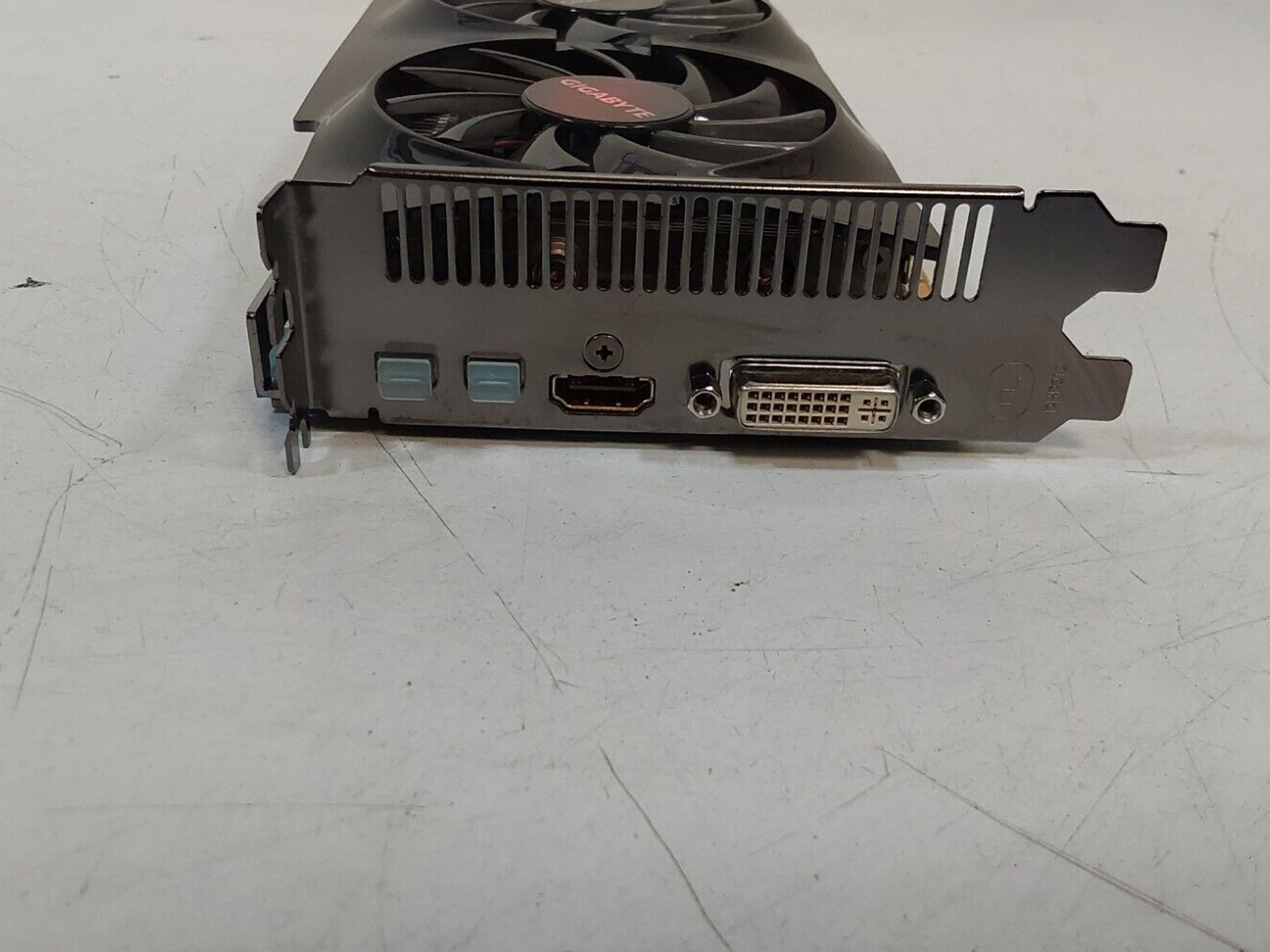 Gigabyte RADEON HD 7870 2GD GPU