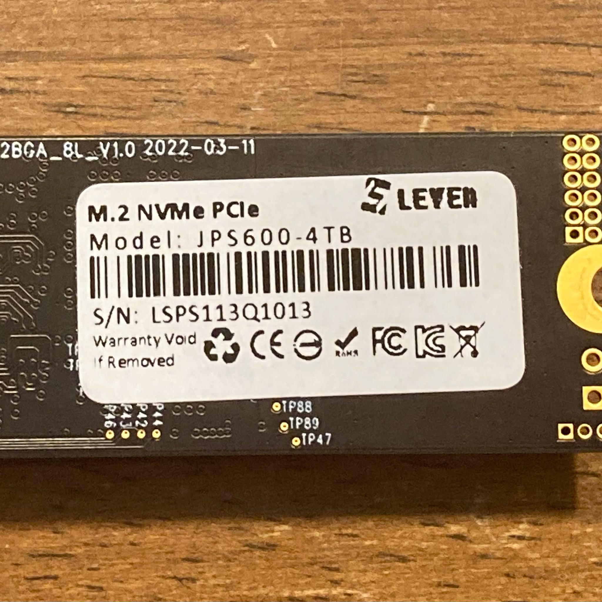 LEVEN JPS600 4TB NVME SSD