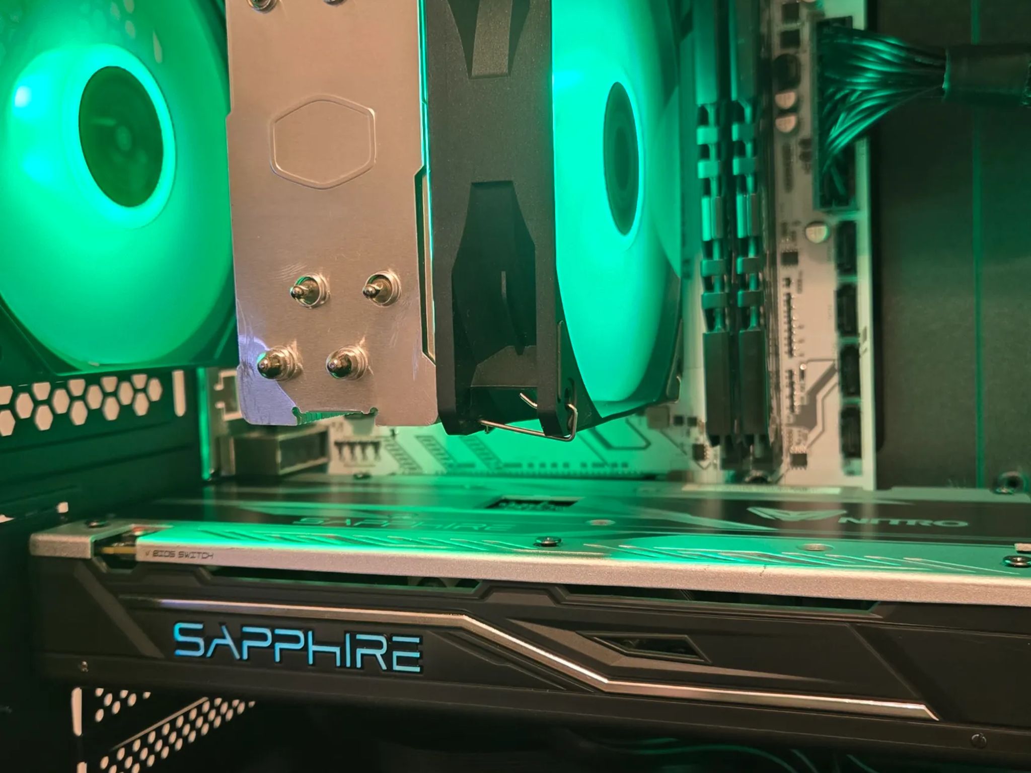 💚 VENOMSTRIKE 💚 RGB Gaming PC | Ryzen 5 2600 + RX 480 8GB | 16GB RAM + NVMe SSD!
