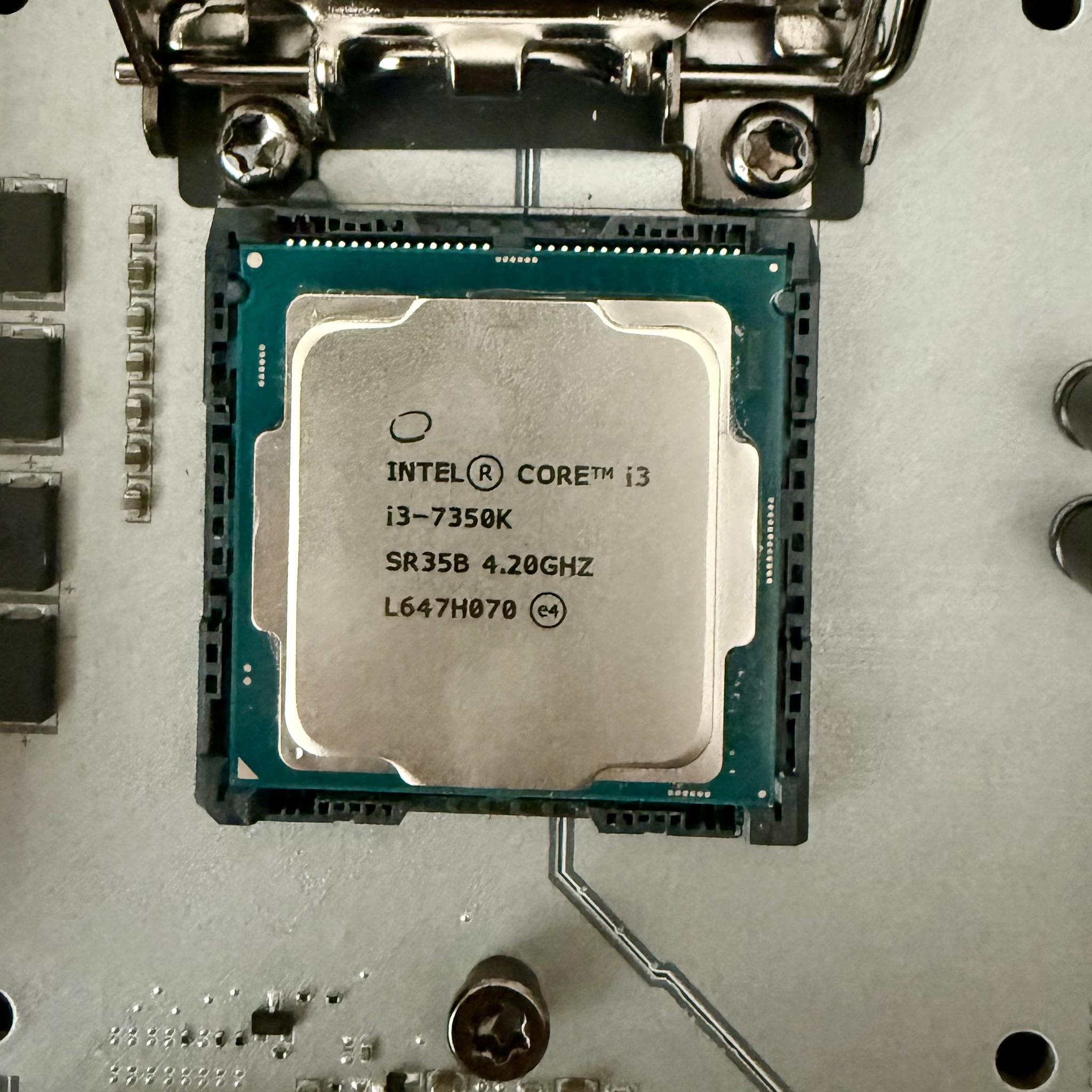 MSI Z270 XPOWER TITANIUM GAMING motherboard + Intel I3-7350k CPU