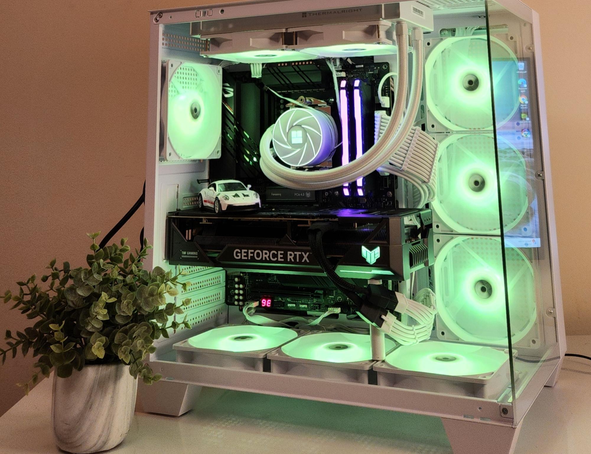 Ryzen 9 | RTX 4070tI Super | 32 GB | 1 TB |