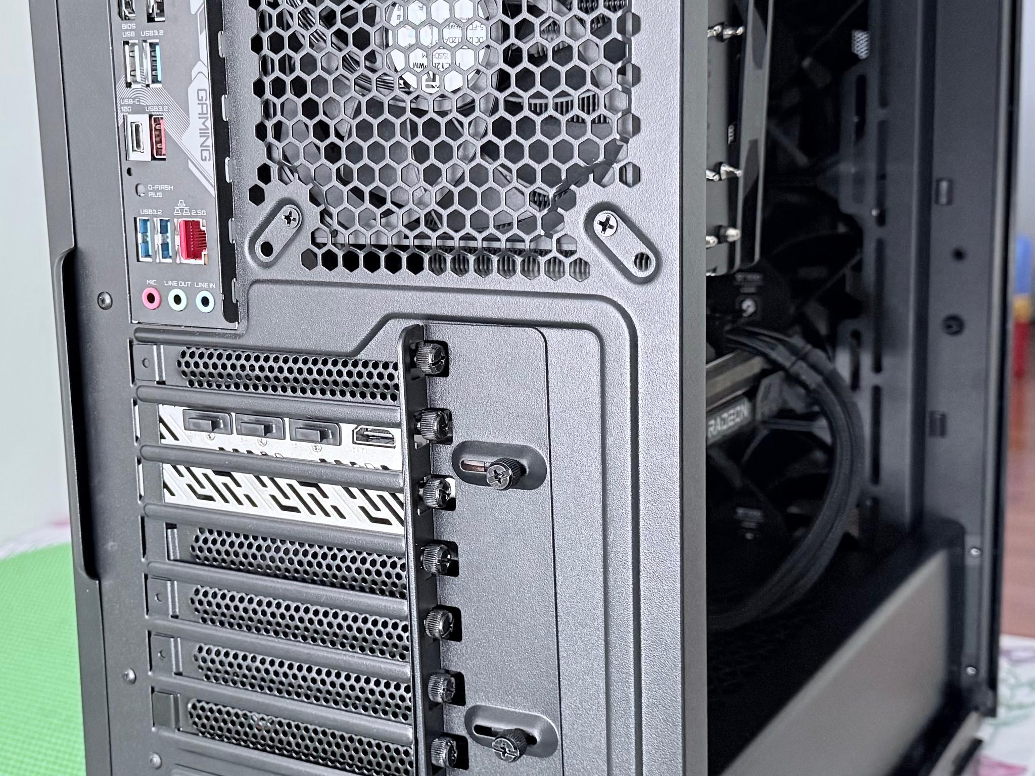 Ryzen 5 7600x | RX 7700XT 12 GB | 32 GB DDR5 6000 | 1.25 TB NVME 2.0 | NO ARGB