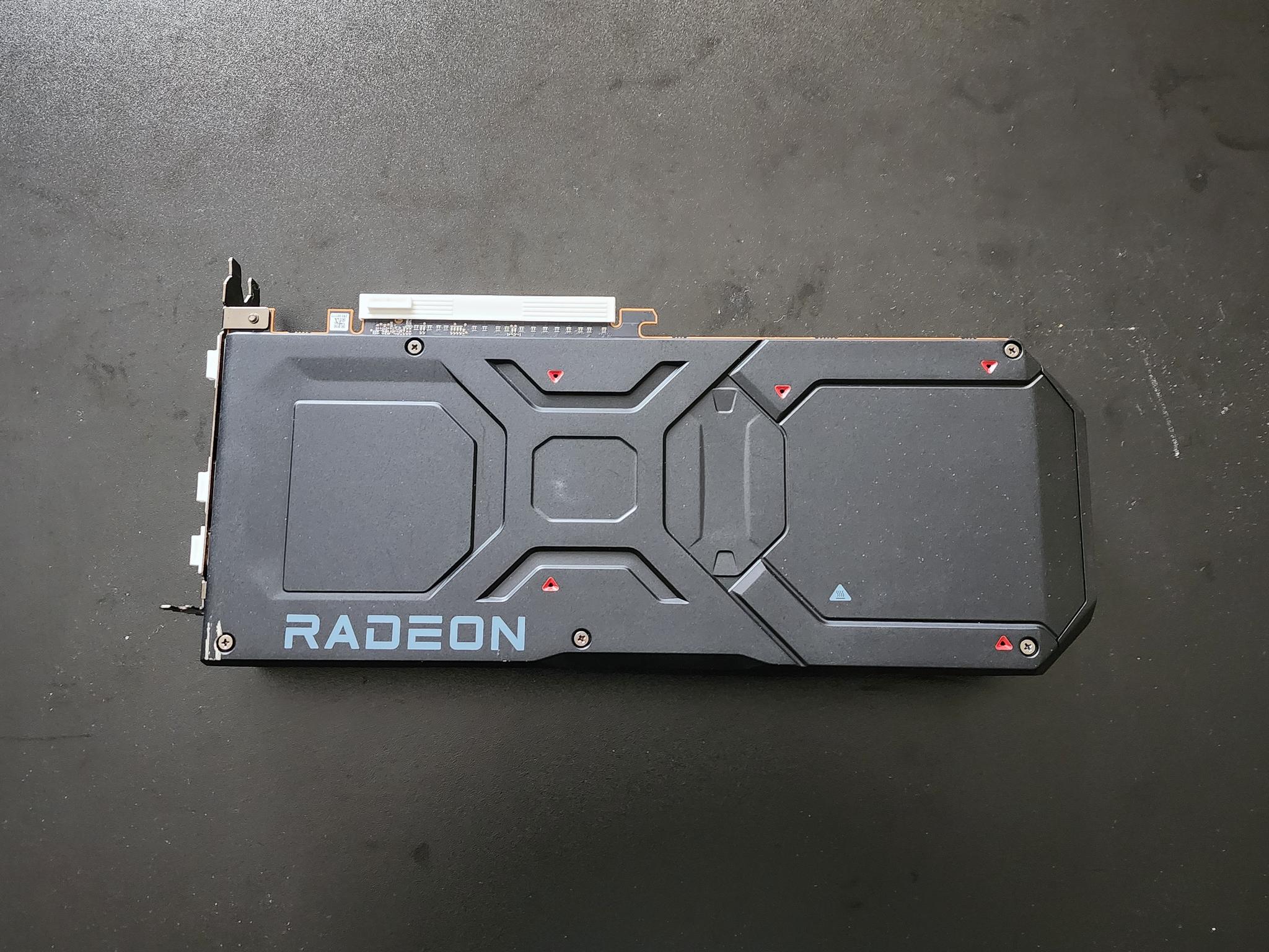 AMD Radeon RX 7900 XT - Image 3