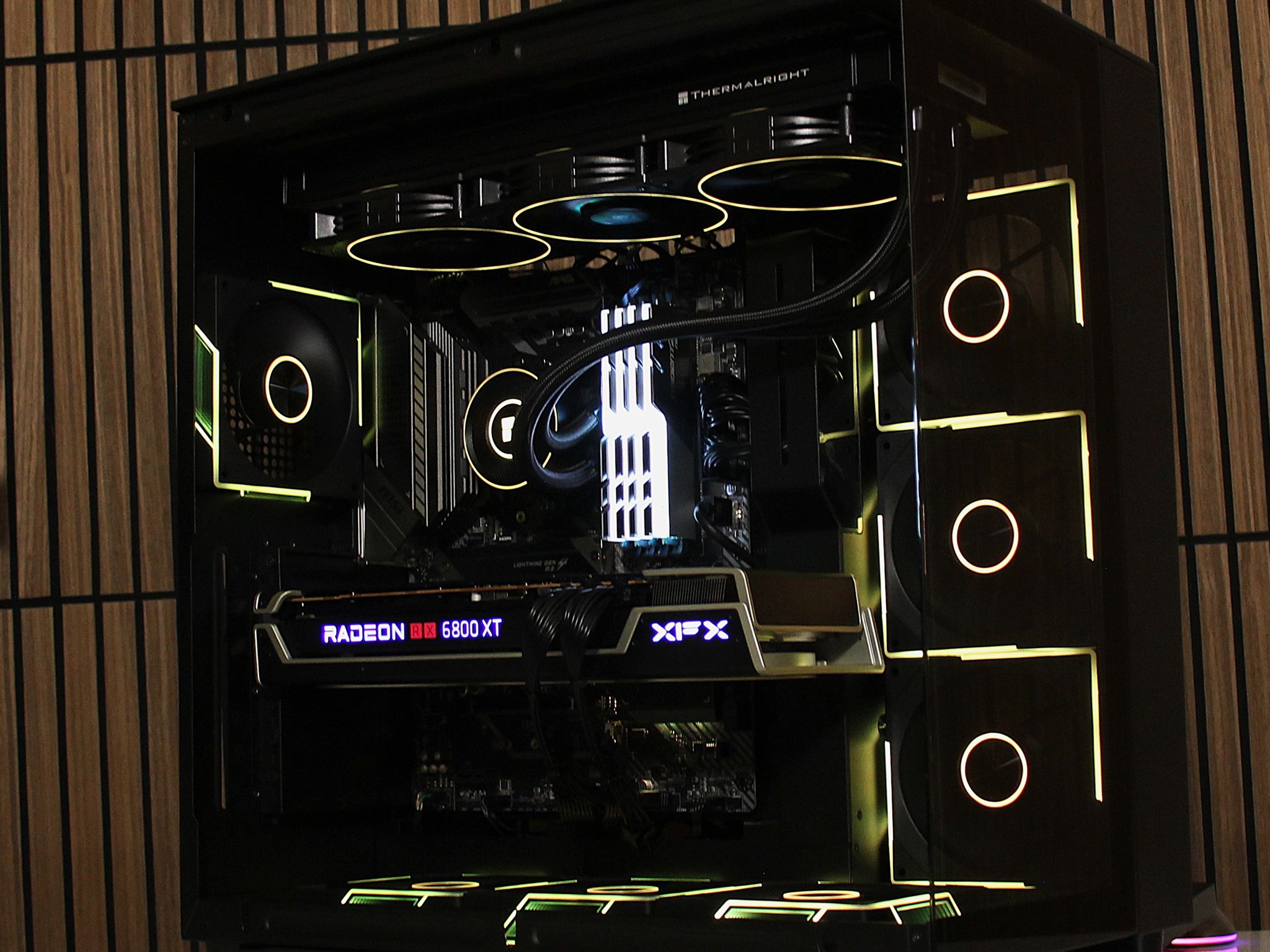 6800XT 16GB | Ryzen 5800X  | 32GB Ram | NVME  | 850W GOLD | Win 11 | Liquid Cooled