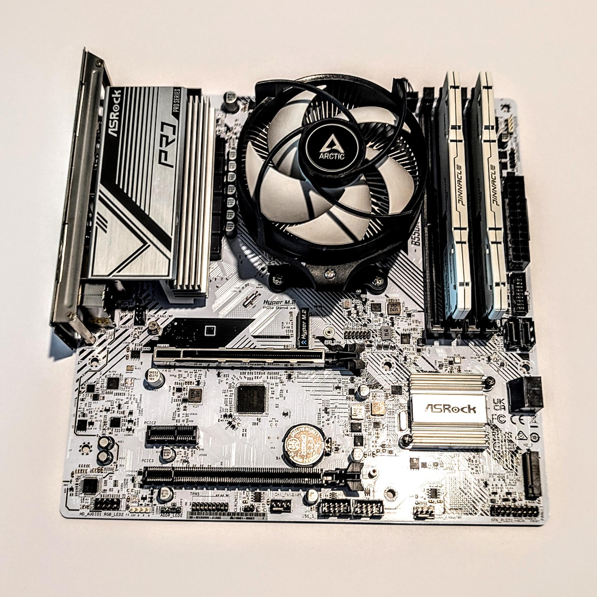 ☆★ ASRock B550m Pro Se, Ryzen 5600, 32GB DDR4 3200Mhz, Upgraded Air Cooler★☆ New Parts ★☆