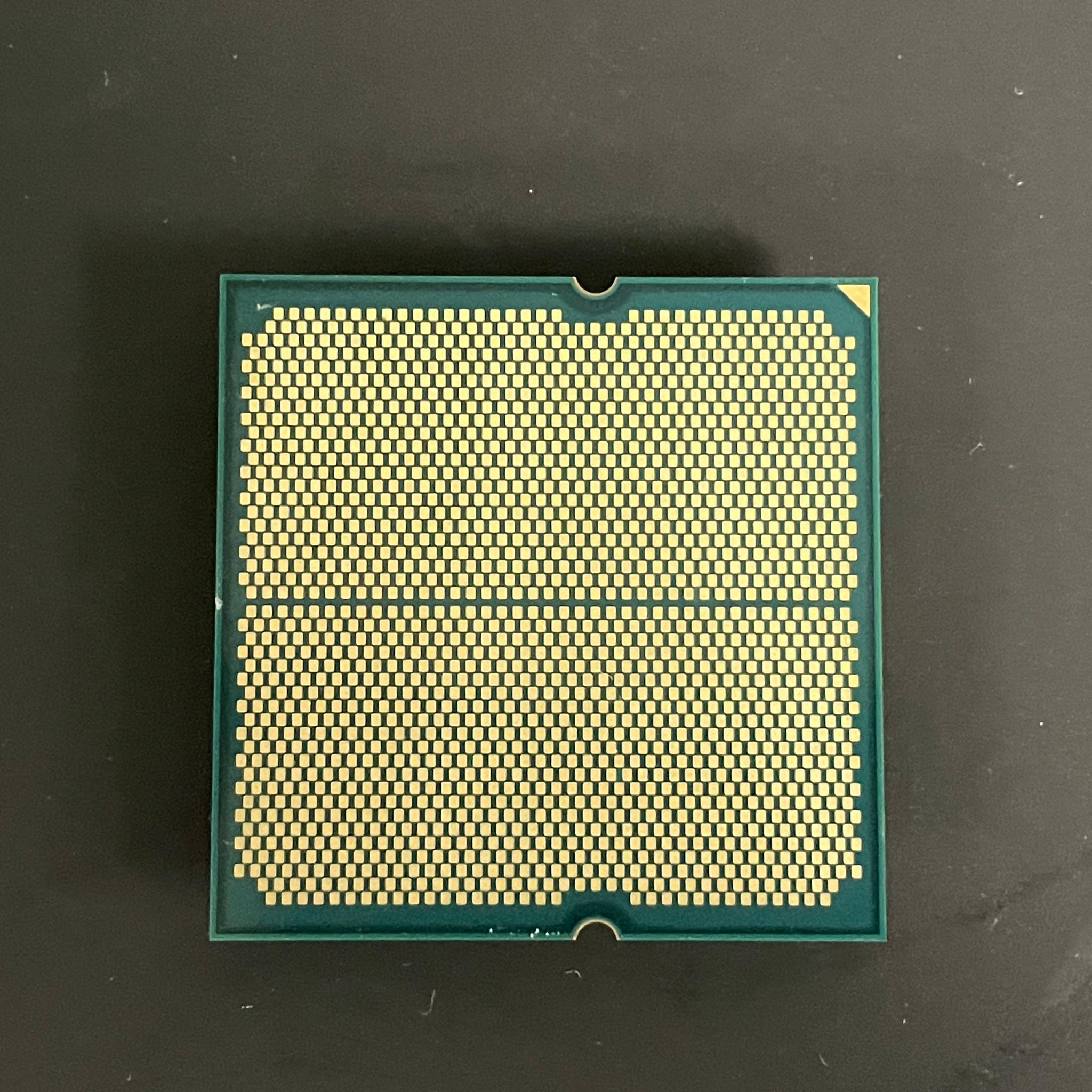 AMD Ryzen 7 7800X3D 8-Core, 16-Thread Desktop Processor CPU | *Read Description | Free Shipping