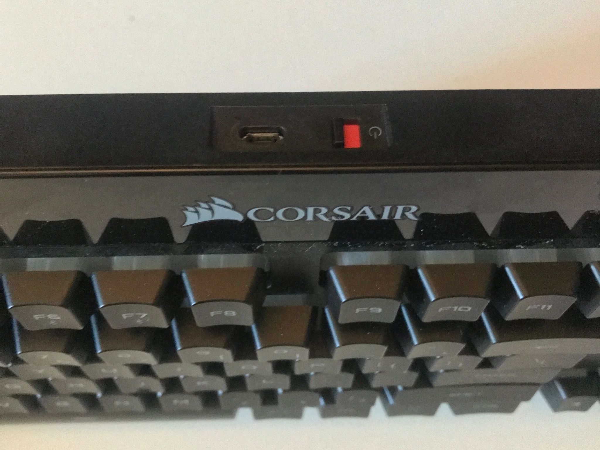 Corsair K57 RGB Wireless Keyboard | NO WIRELESS DONGLE