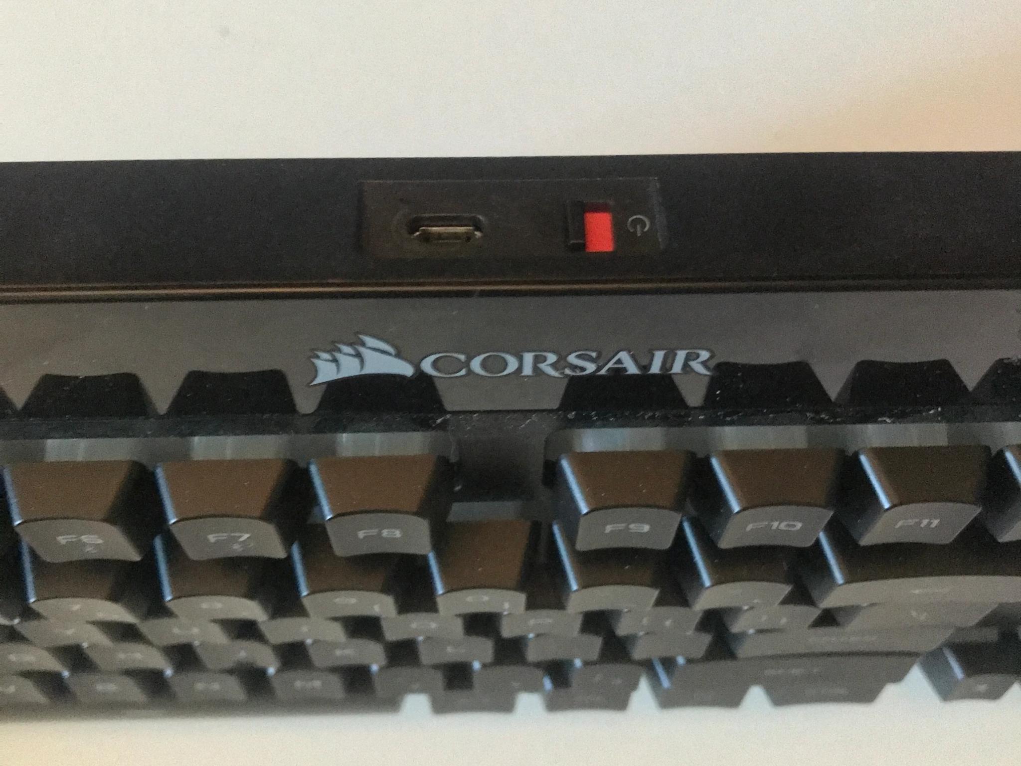 Corsair K57 RGB Wireless Keyboard | NO WIRELESS DONGLE