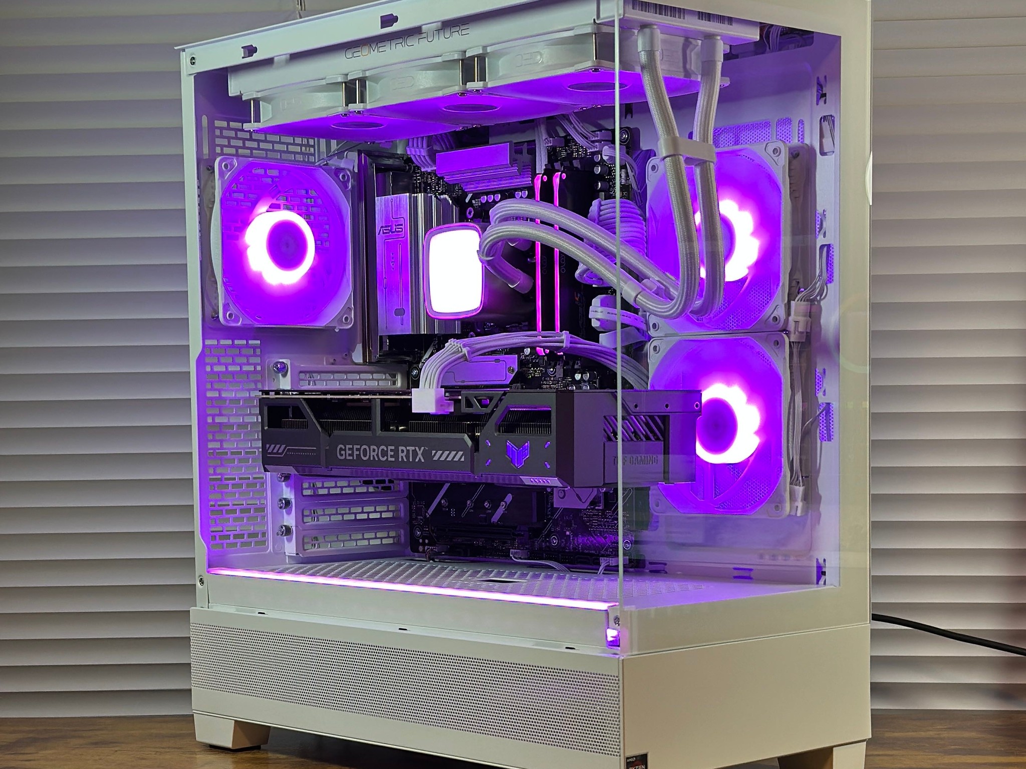 RTX 5070 12GB | Ryzen 7 7700X | 32GB DDR5 | 5TB Storage | Win11 | WIFI | 1440P/4K White Gaming PC