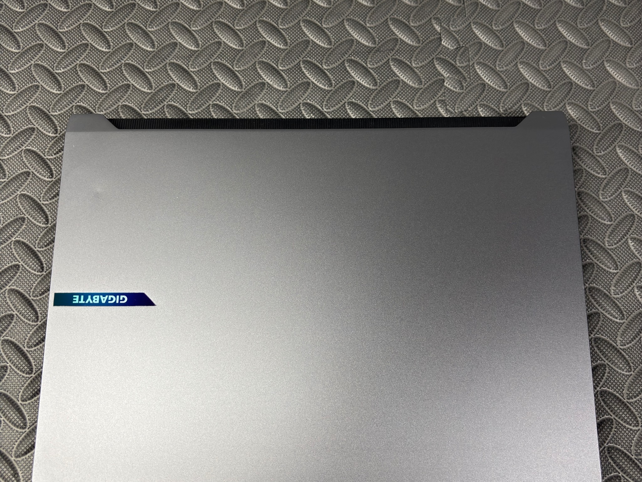 GIGABYTE - AERO X16 WQXGA - AMD Ryzen Al 7 350 - 1TB SSD - 32GB RAM - RTX 5070