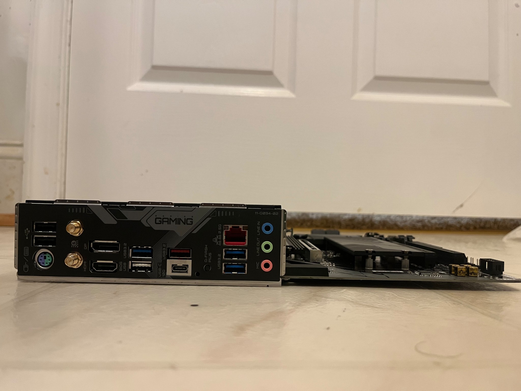 GIGABYTE B650 Gaming X AX V2(DDR5, AM5)