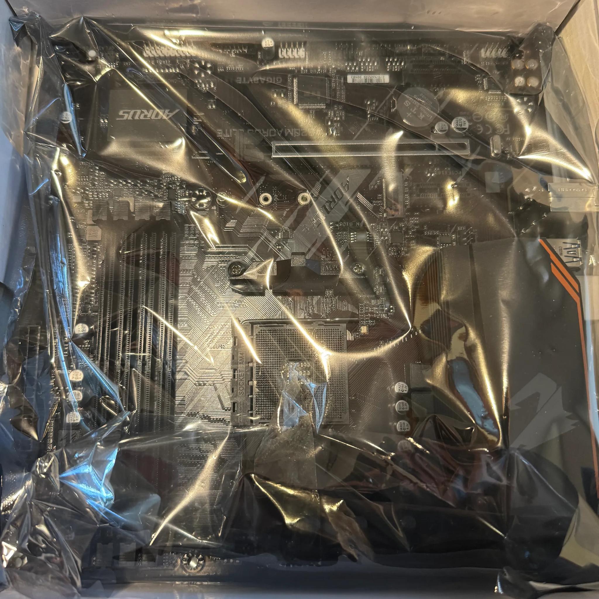 GIGABYTE A520M AORUS ELITE Micro ATX AMD AM4 Motherboard