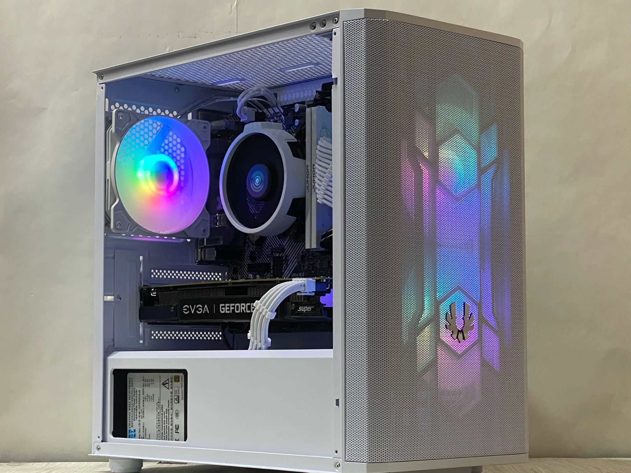 RTX 2060 Super, Ryzen 5 5600, 16GB DDR4, 512GB NVMe SSD, WiFi - Gaming PC