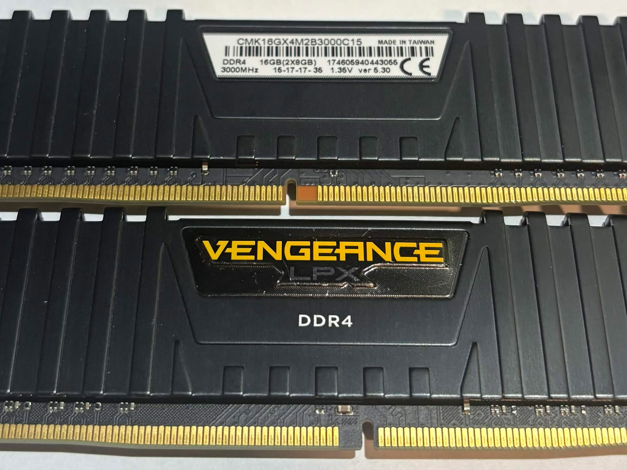 Corsair Vengeance LPX 16GB (2x8GB) DDR4 3000MHz CL15 Memory Kit | Tested Working