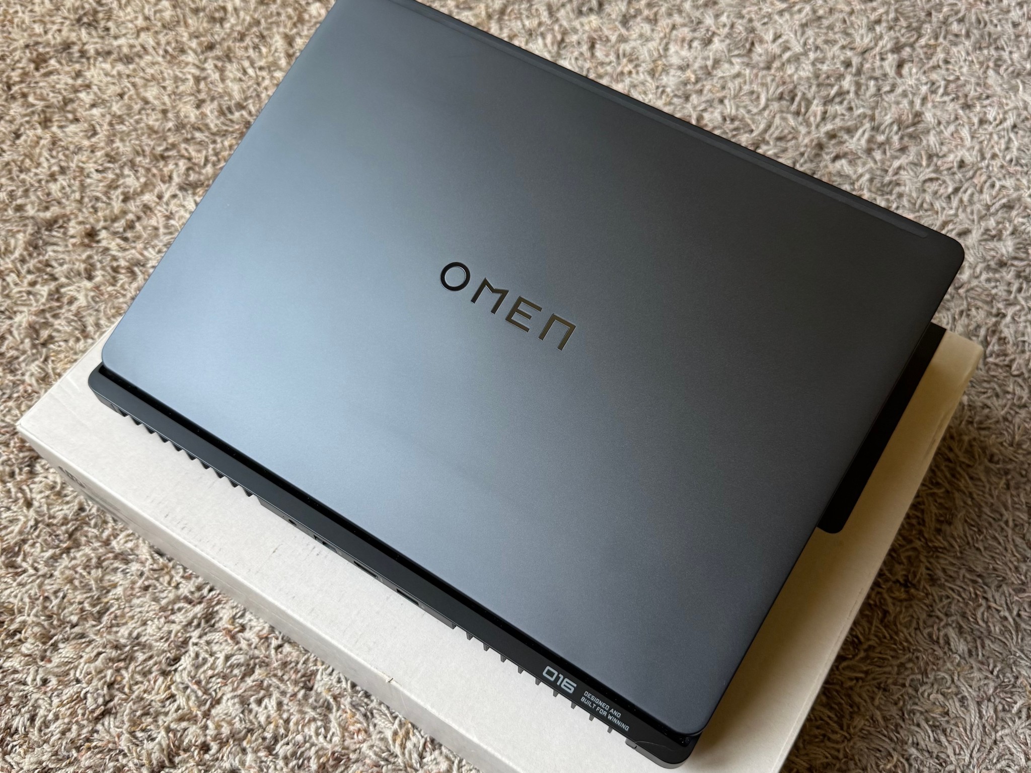 Rtx 5080 / Ryzen 9 / 64GB DDR5 / 1TB SSD / 240Hz Screen / 2026 model / gaming laptop
