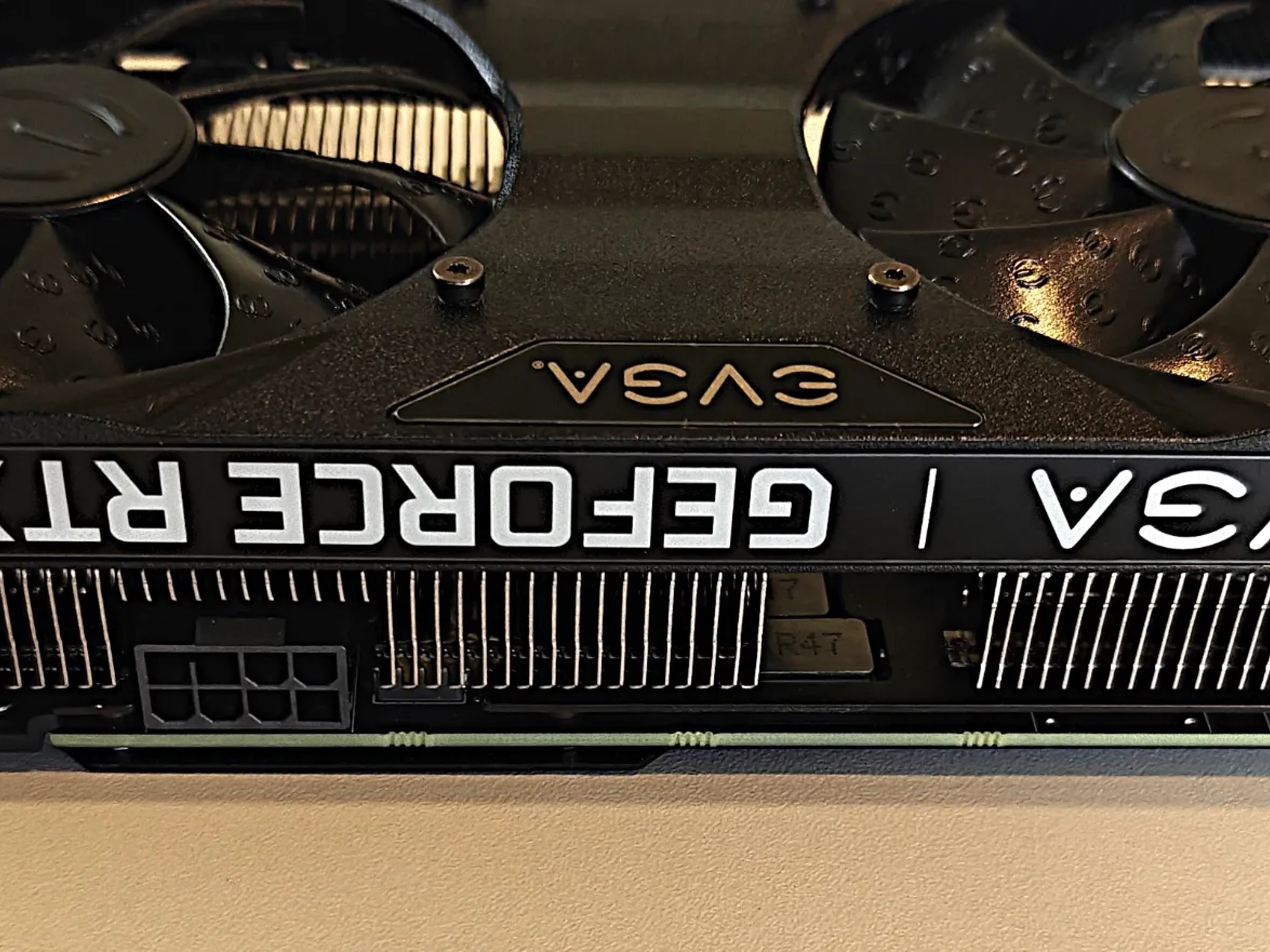 EVGA GeForce RTX 2060 SUPER SC ULTRA GAMING, 08G-P4-3067-KR, 8GB GDDR6, Dual HDB Fans