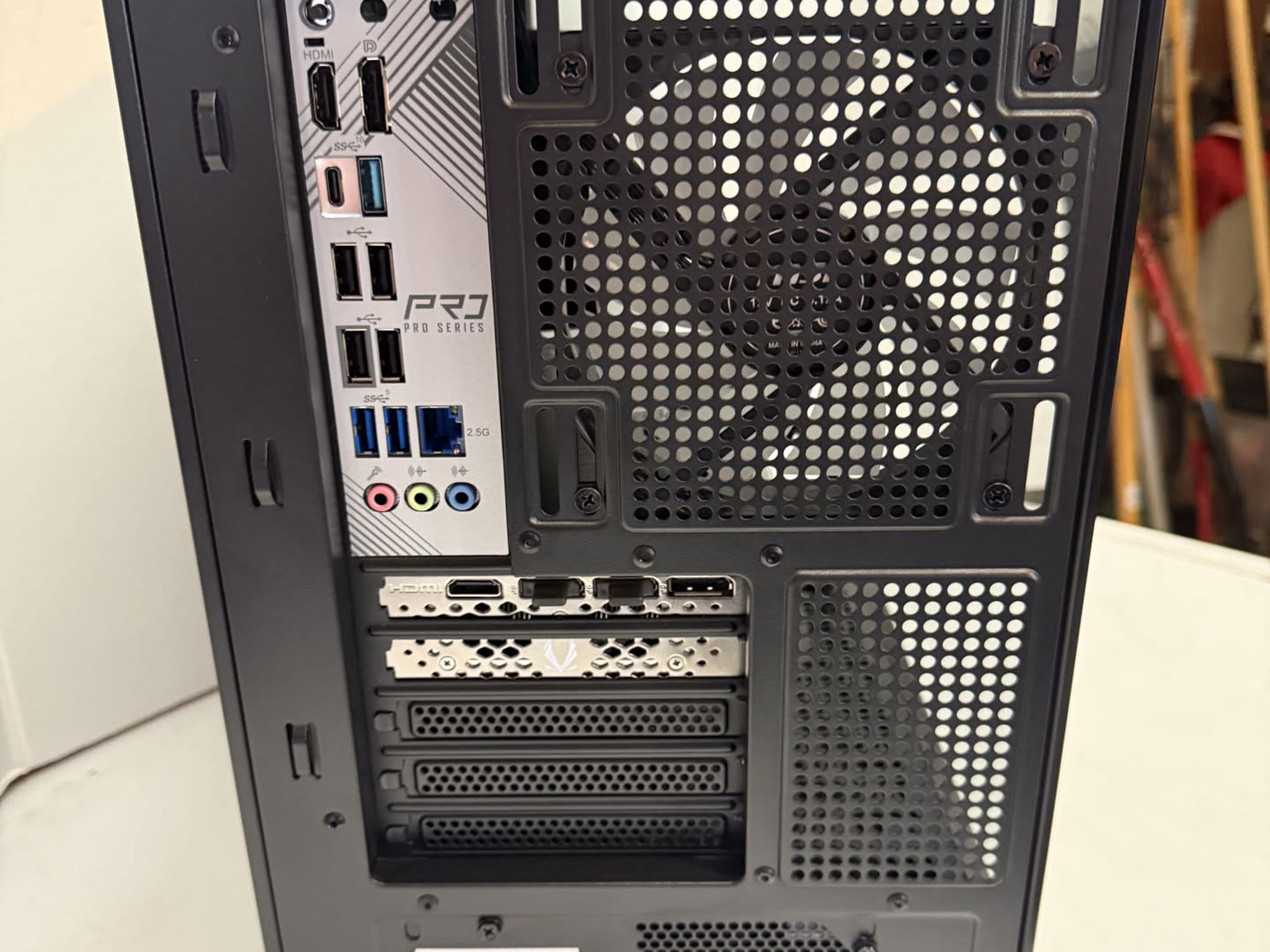 *NEW* Custom Gaming PC w/ 4070 & RGB