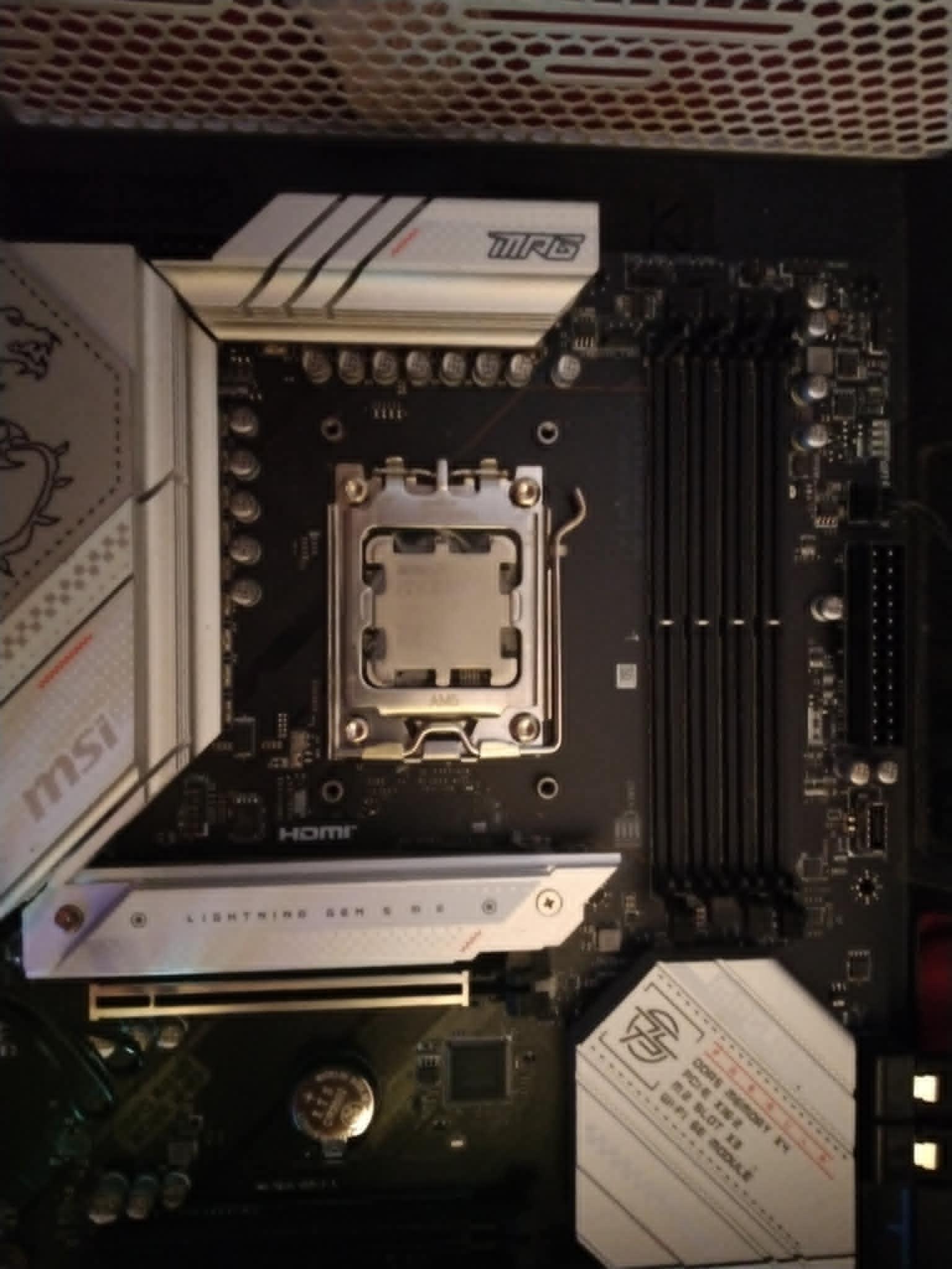 MSI MPG B650 Edge WiFi Gaming Motherboard (AMD Ryzen 9000/8000/7000 Series Processors, AM5