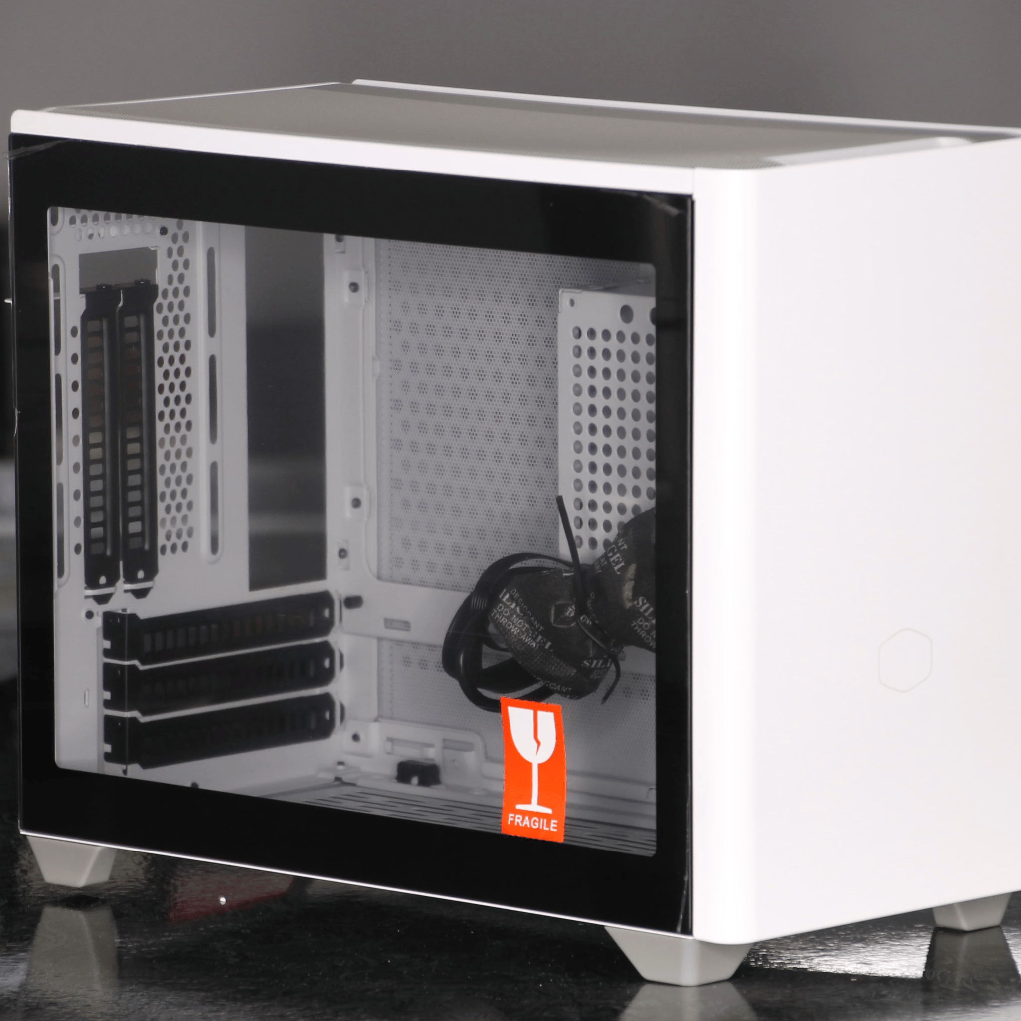Cooler Master MasterBox NR200P Mini ITX Desktop Case