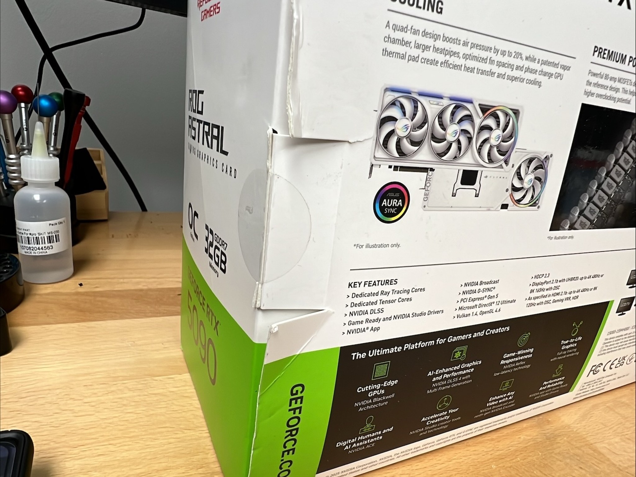 ASUS ROG Astral GeForce RTX 5090 32GB GDDR7 OC White Edition