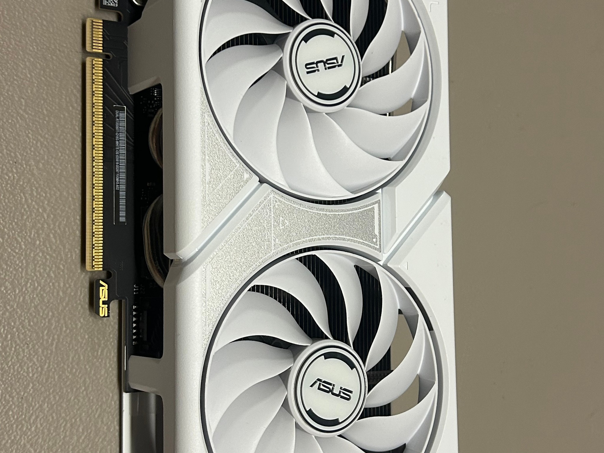 ASUS DUAL-RTX5060TI-O16G